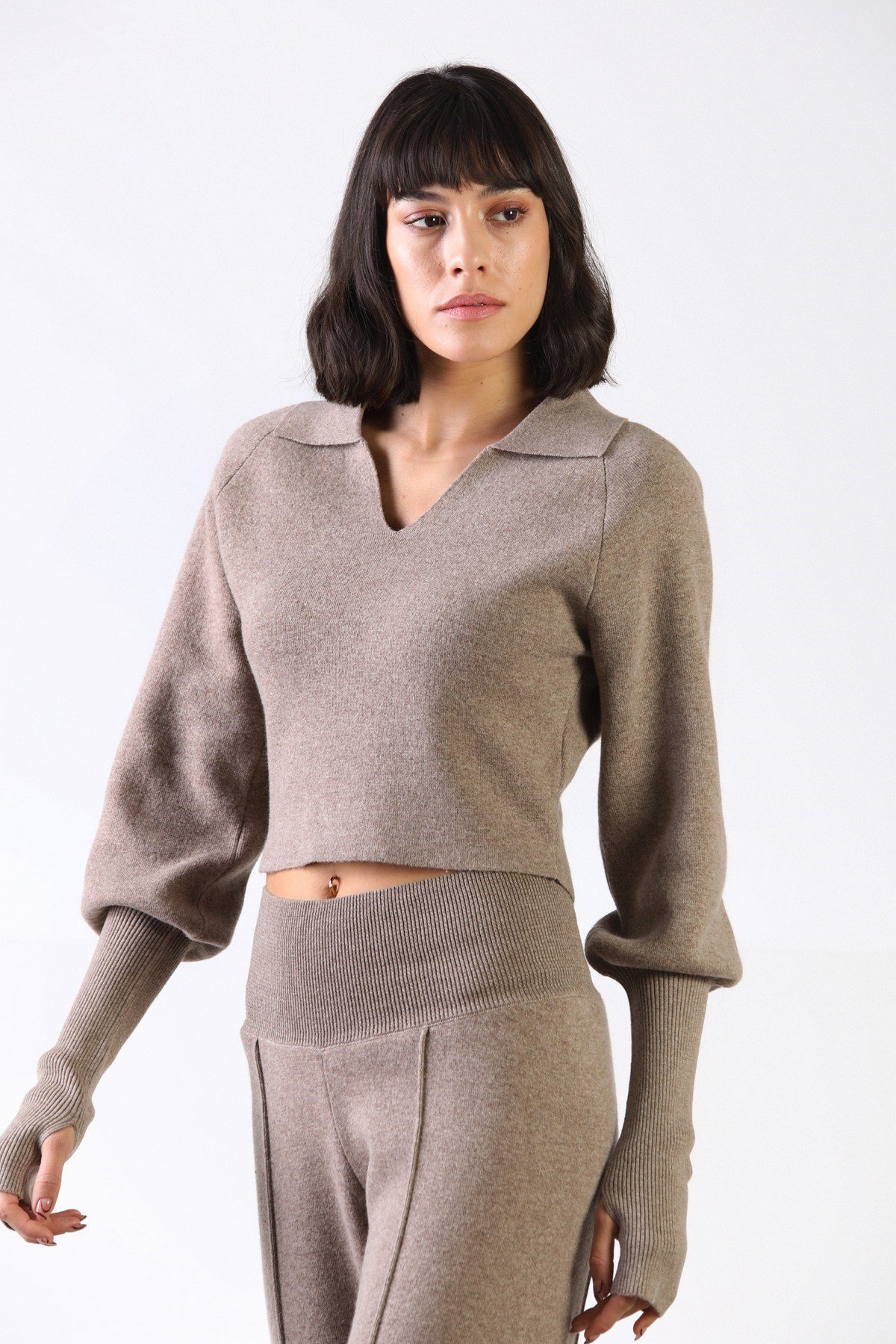 Ferraro Vizon Uzun Kollu Gömlek Yaka Kaşmirli Kadın Triko Kazak