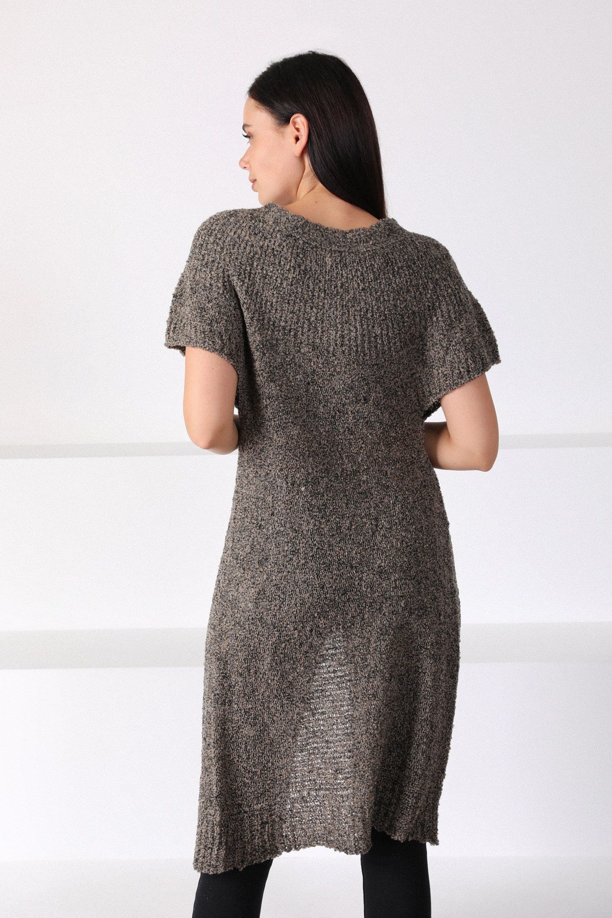 Ferraro Vizon Yuvarlak Yaka Uzun Kadın Triko Hırka