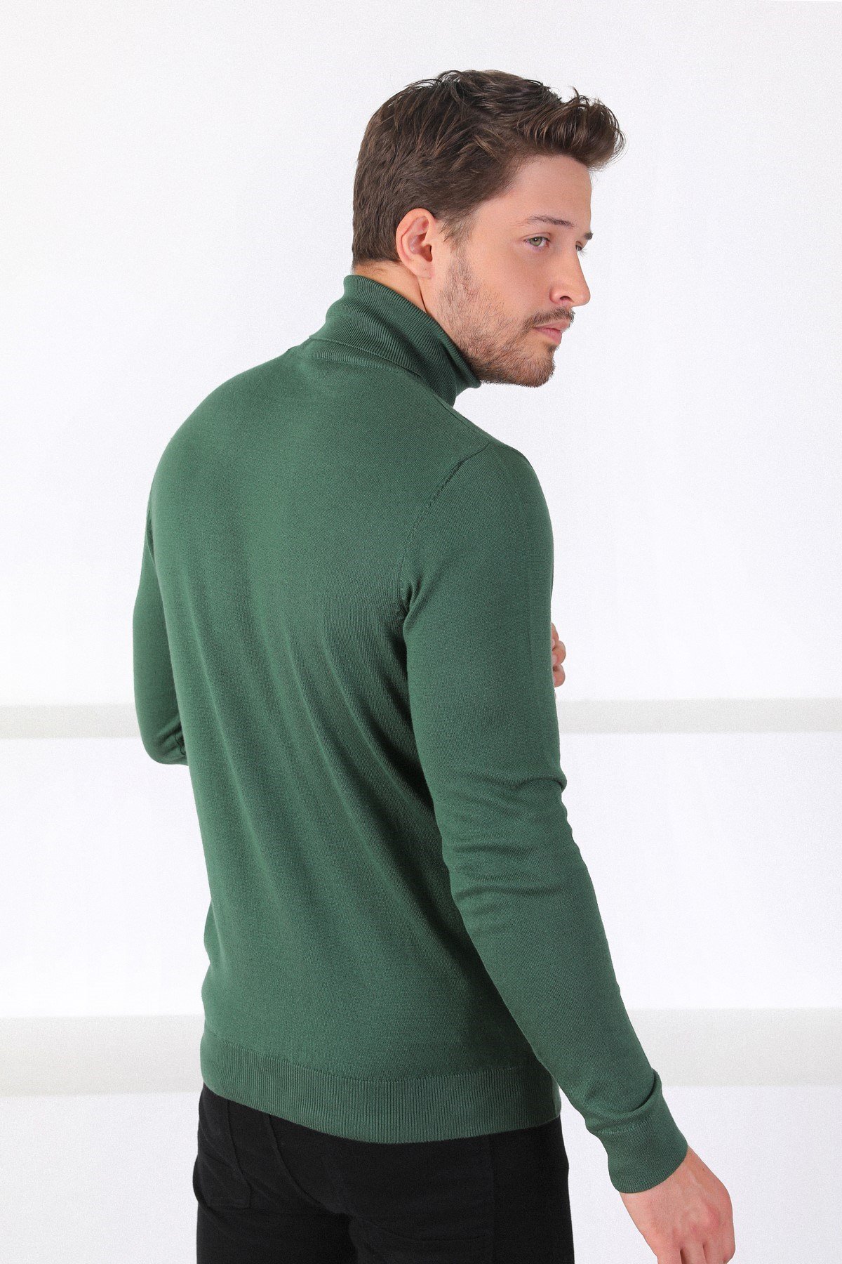 Ferraro Yeşil Balıkçı Yaka Pamuk Kazak