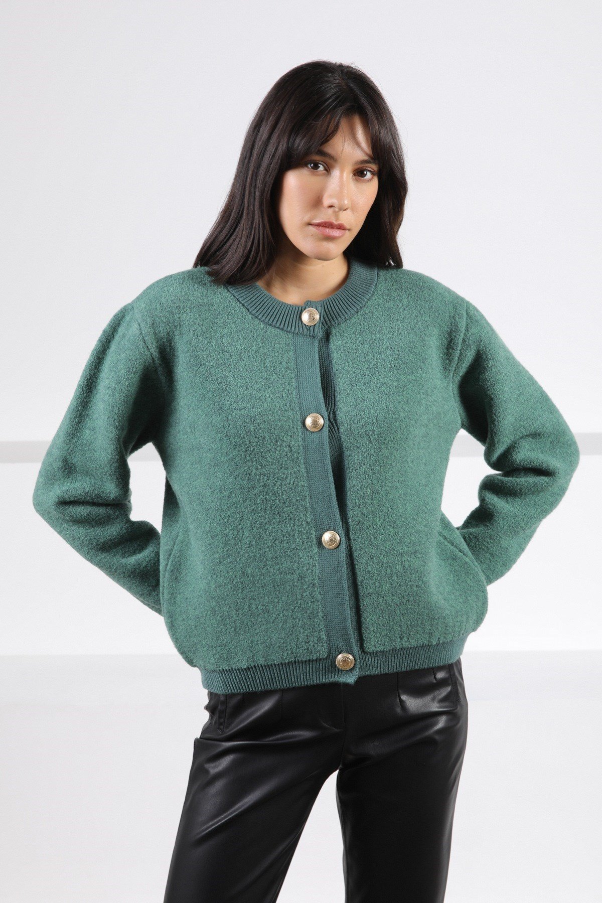 Ferraro Yeşil Düğmeli Buklet Kadın Triko Hırka