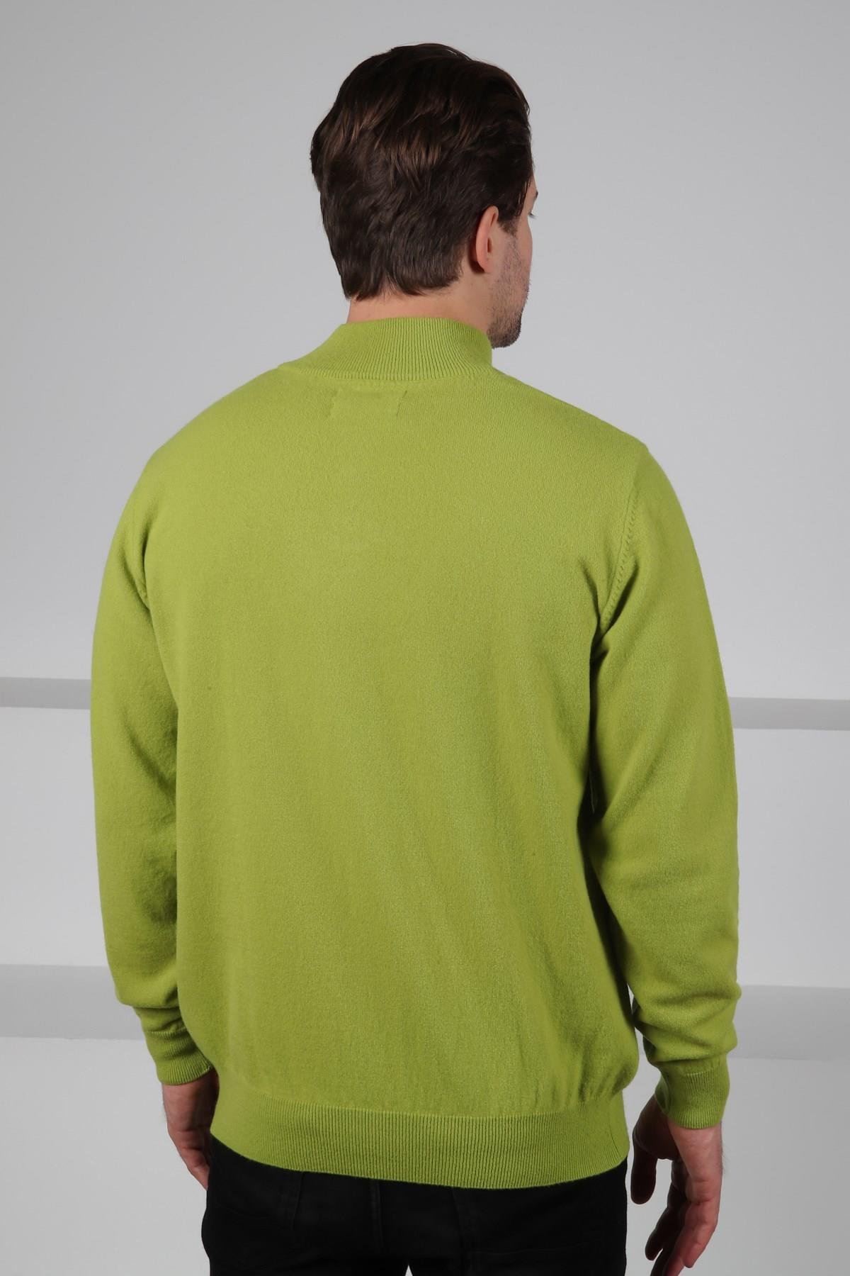 Ferraro Yeşil Düğmeli Yarım Balıkçı Yaka Uzun Kollu %100 Kuzu Yünü Erkek Triko Kazak