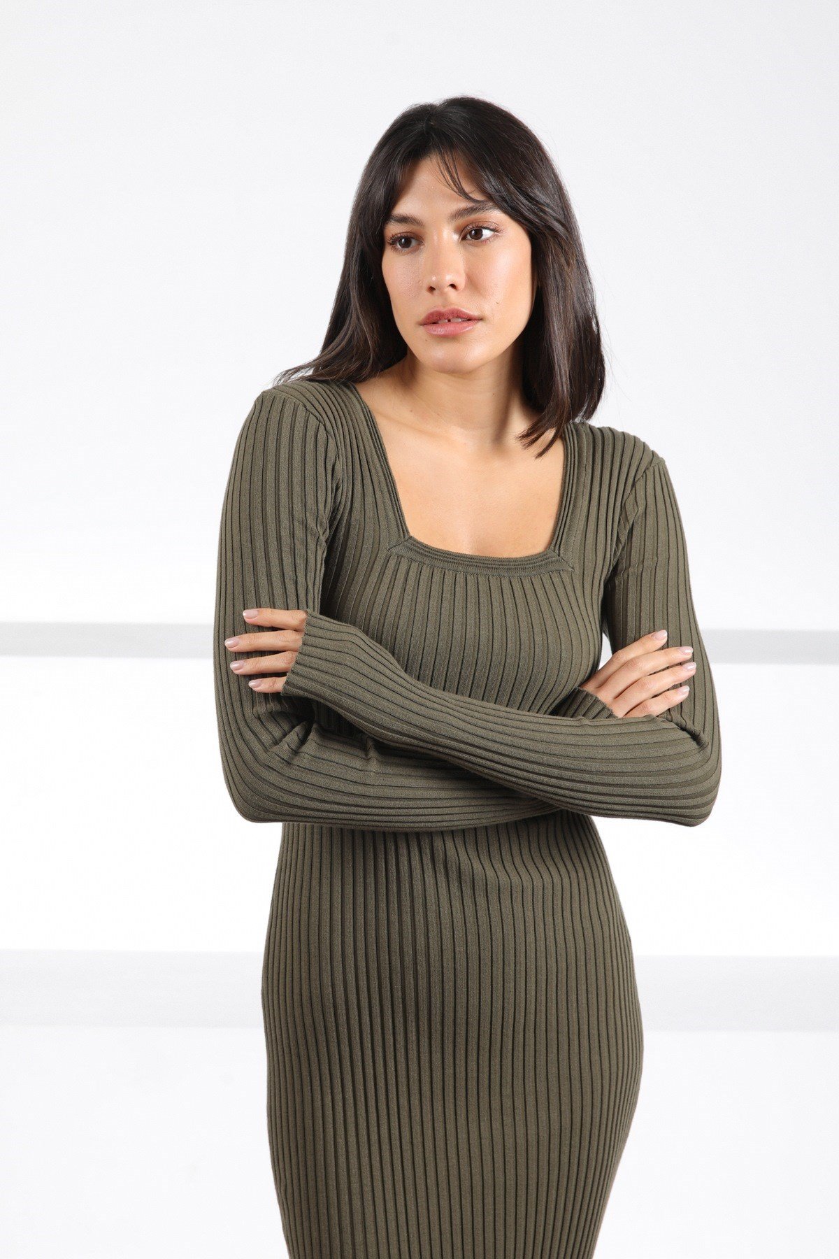 Ferraro Yeşil Pencere Yaka Kadın Triko Elbise