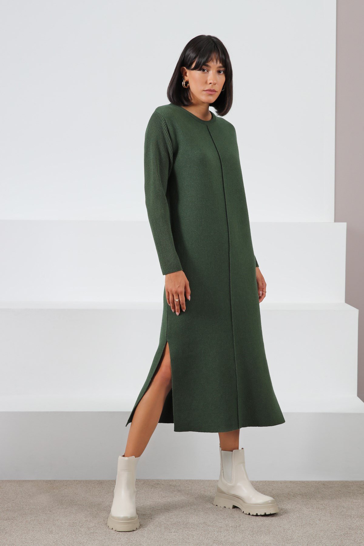 Ferraro Yeşil Yandan Yırtmaçlı Midi Boy Kaşmirli Kadın Triko Elbise