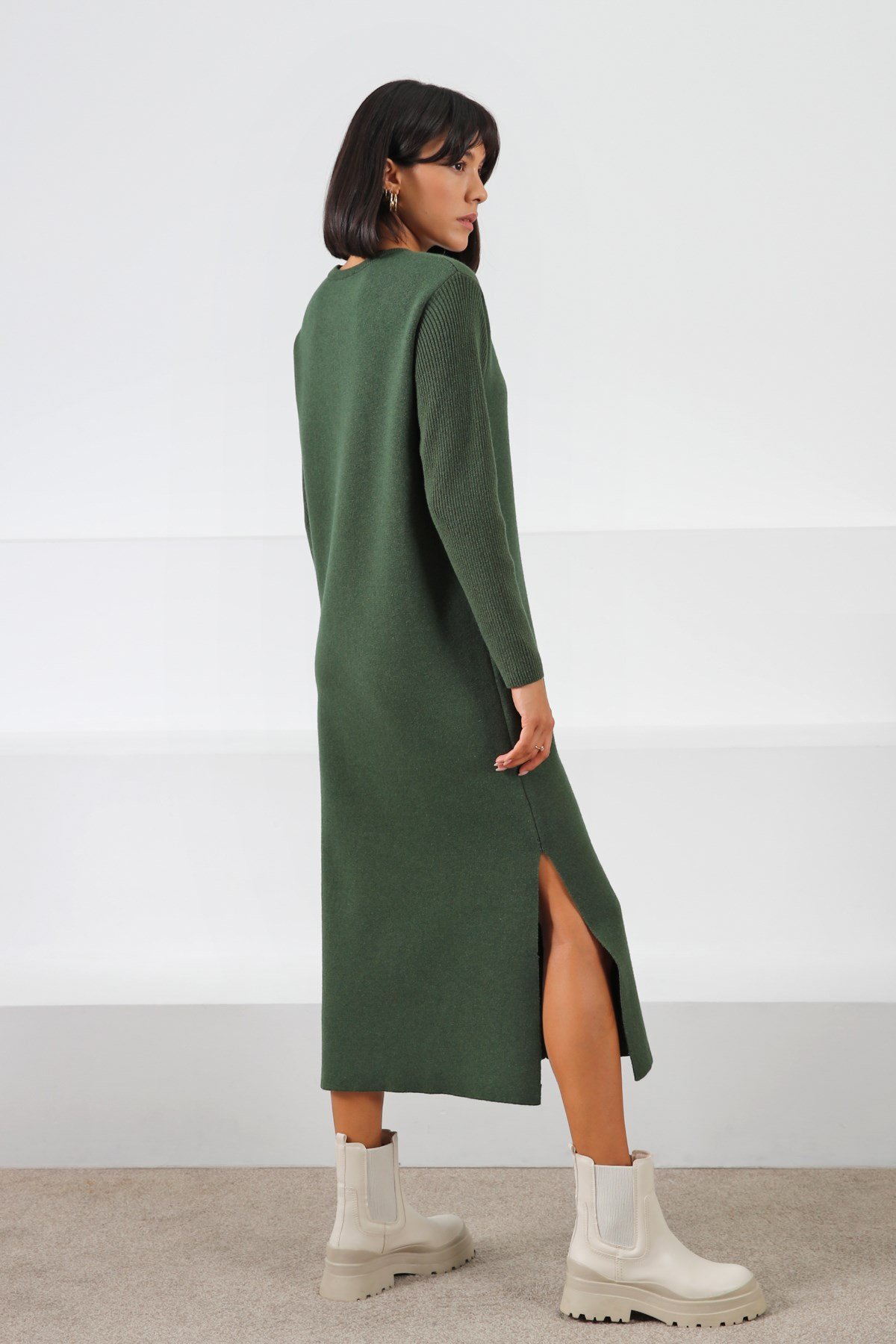 Ferraro Yeşil Yandan Yırtmaçlı Midi Boy Kaşmirli Kadın Triko Elbise