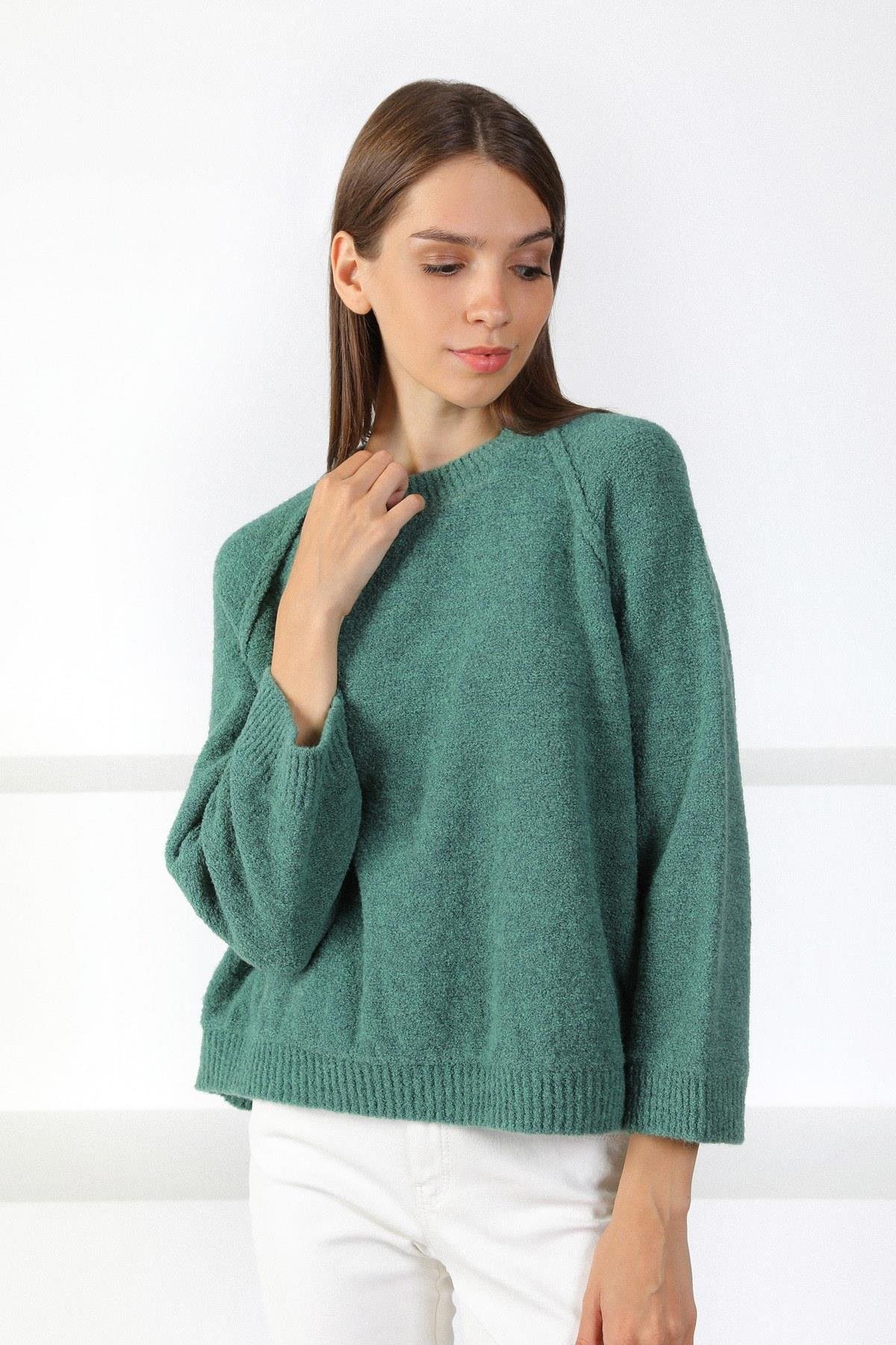 Ferraro Yesil Yumuşak Dokulu Basic Kadın Triko Kazak