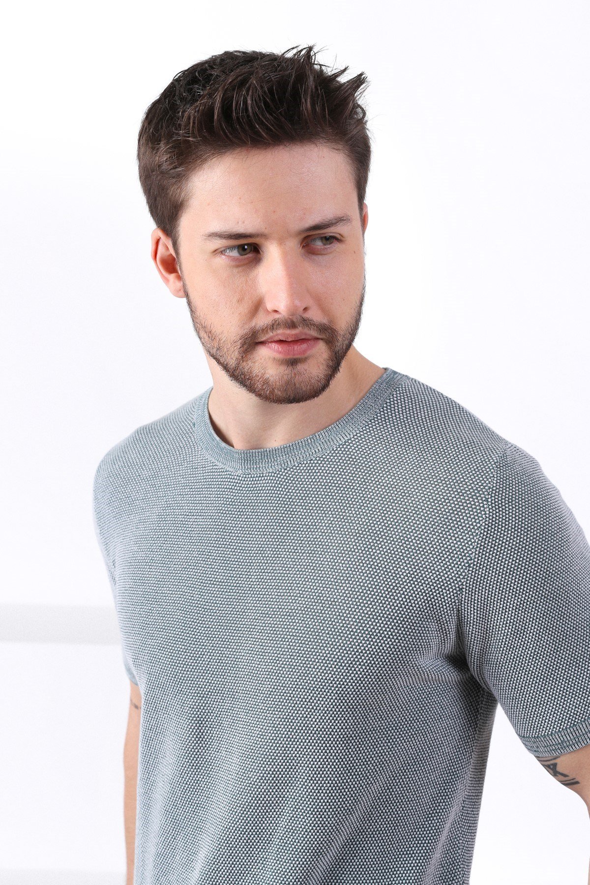 Ferraro Yeşil/Ekru Kuşgözü Desenli Bisiklet Yaka Erkek Triko T-Shirt