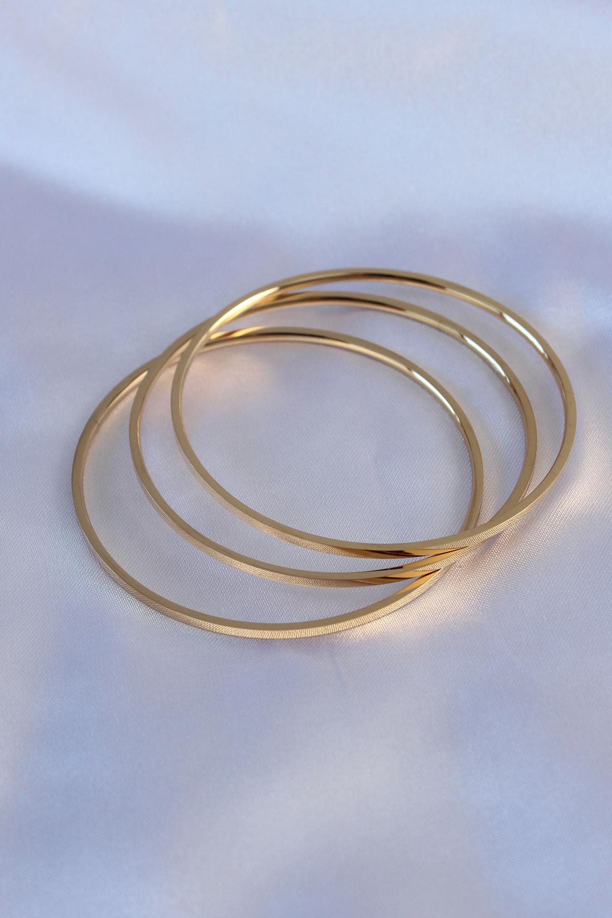 316L Çelik Gold Renk  Ajda Model Kadın 65 mm Bilezik