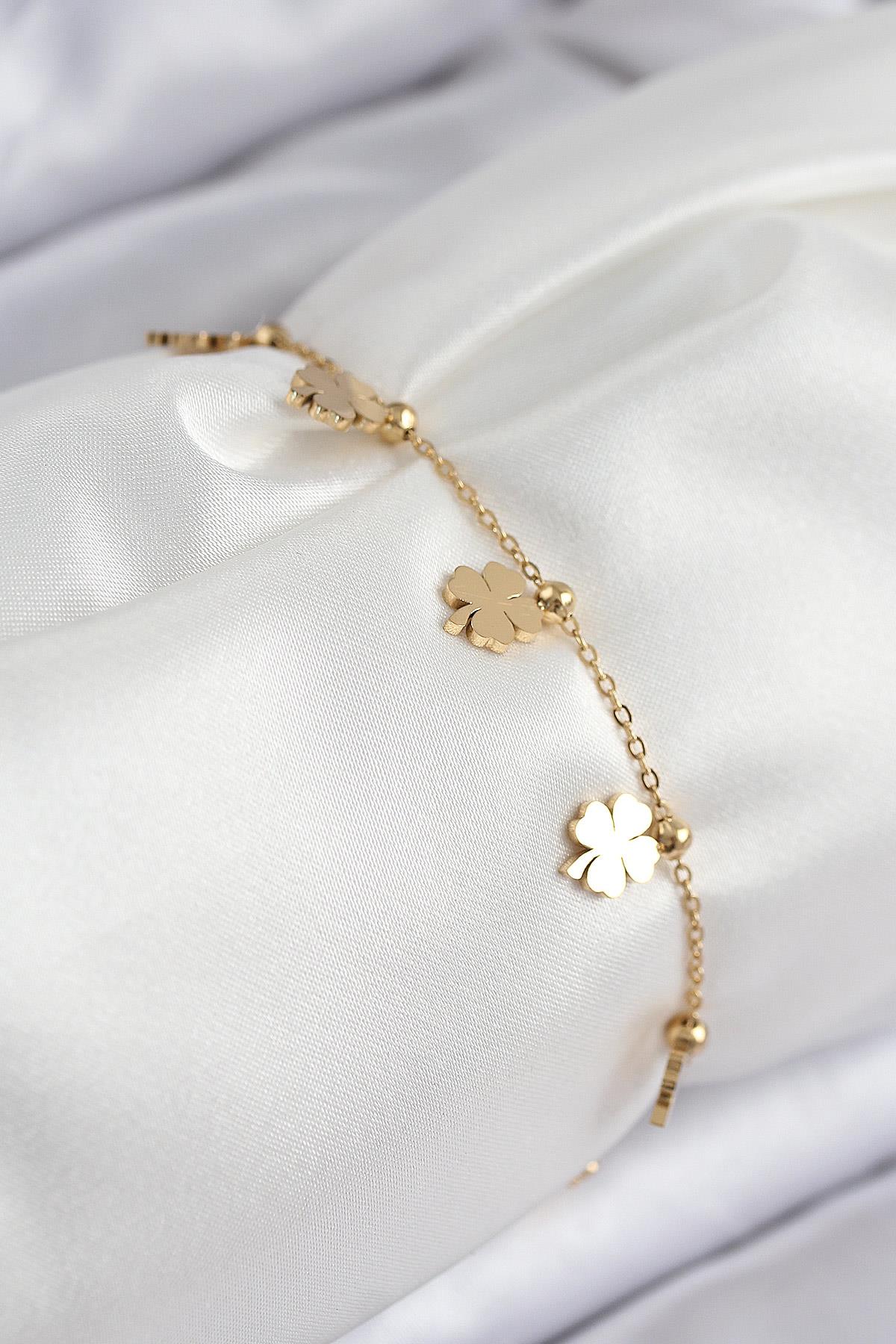 316L Çelik Sıralı Yonca Model Gold Renk Kadın Bileklik