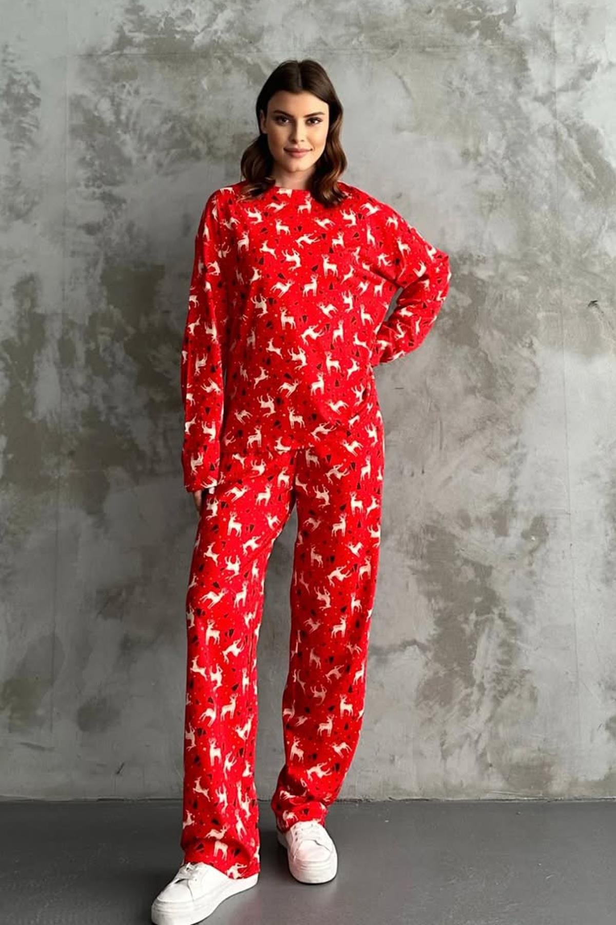 Kırmızı Yılbaşı Desenli Pijama Takımı - Marcoroni