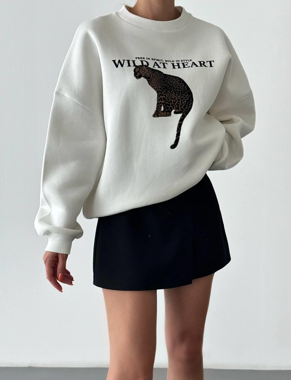 Leopar Baskılı Sloganlı Oversize Sweatshirt Ekru - Marcoroni