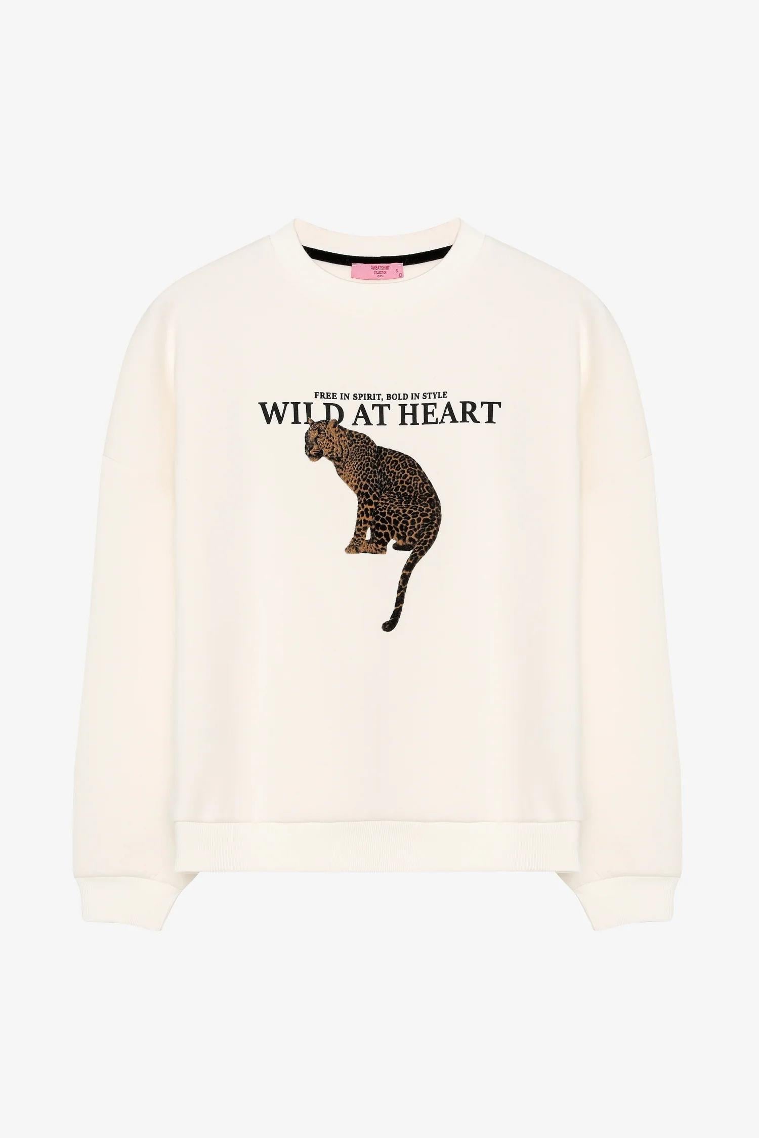Leopar Baskılı Sloganlı Oversize Sweatshirt Ekru - Marcoroni