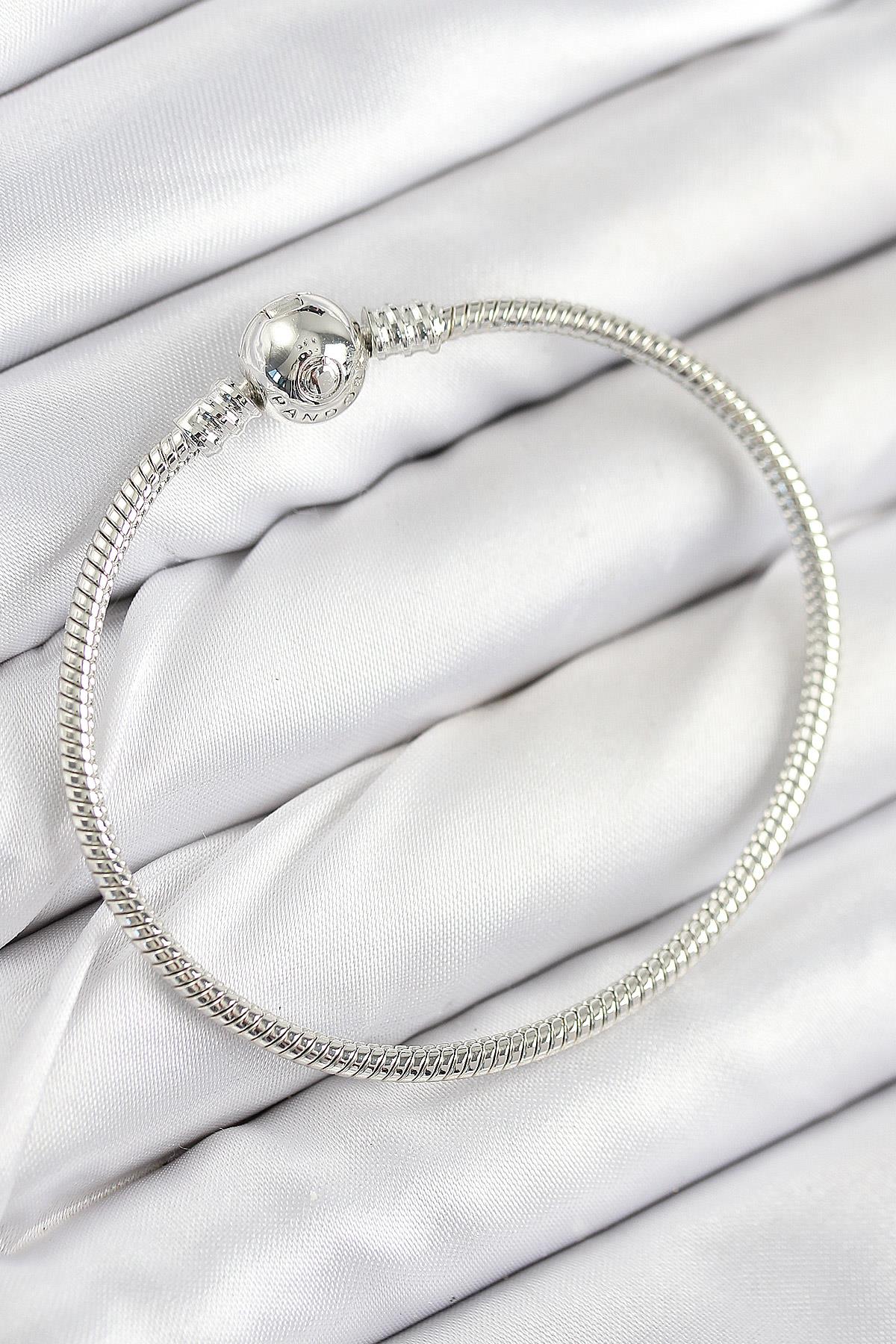 Pirinç Charm Topcuk Model Gümüş Renk Kadın Bileklik