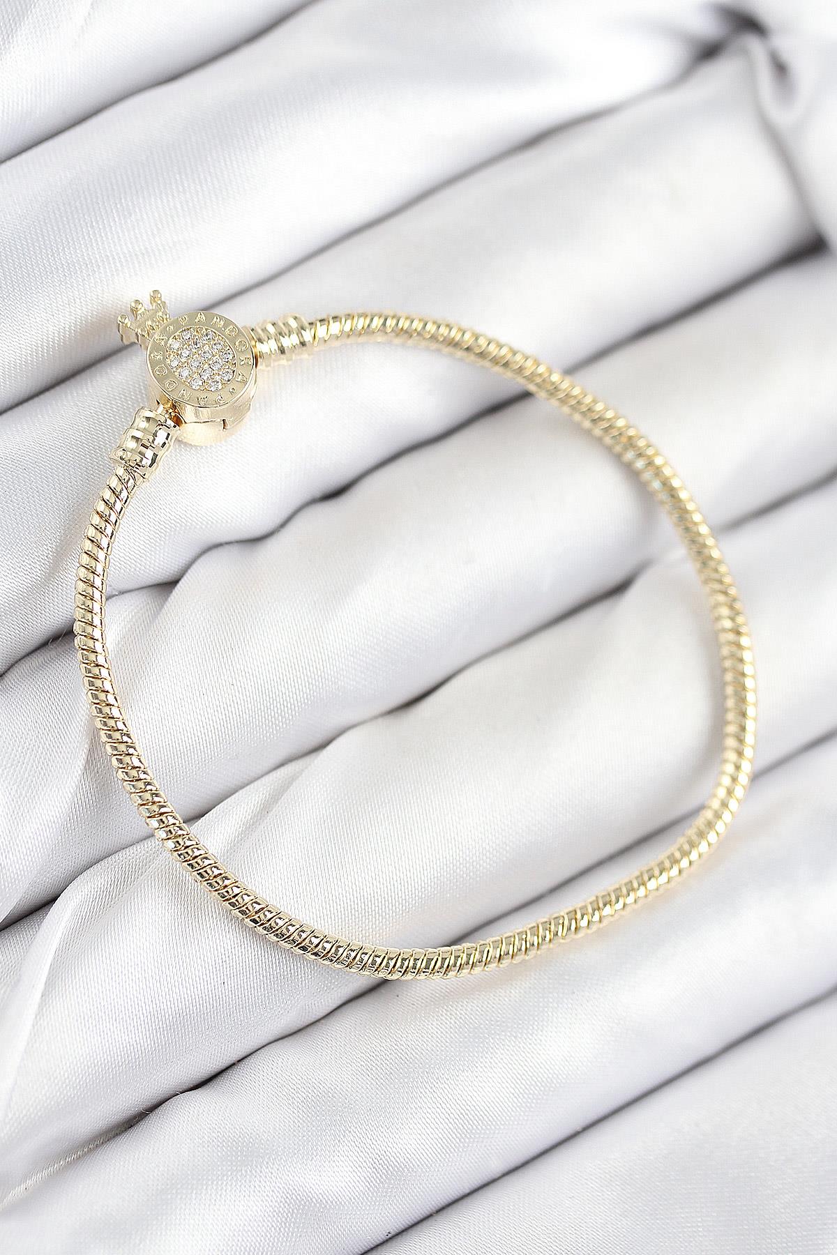 Pirinç Charm Zirkon Taşlı Taç Model Gold Renk Kadın Bileklik