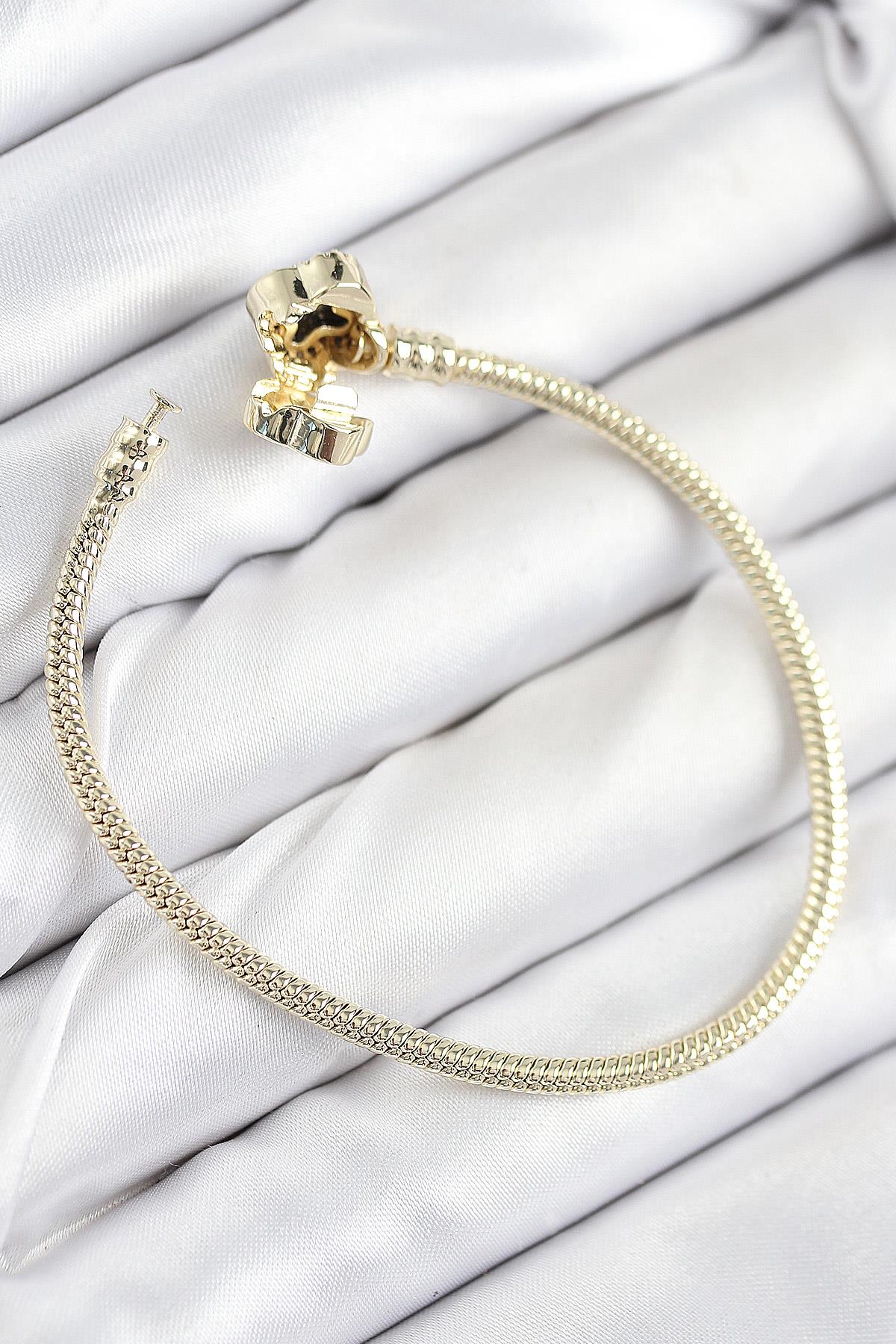 Pirinç Charm Zirkon Taşlı Yonca Model Gold Renk Kadın Bileklik