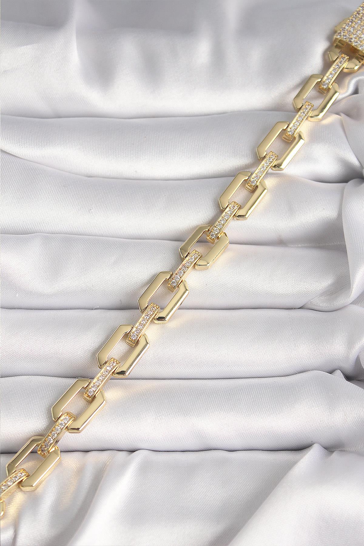 Pirinç Gold Renk Zirkon Taş Detaylı Kare Zincir Model Xuping VIP Exculusive Seri Kadın Bileklik