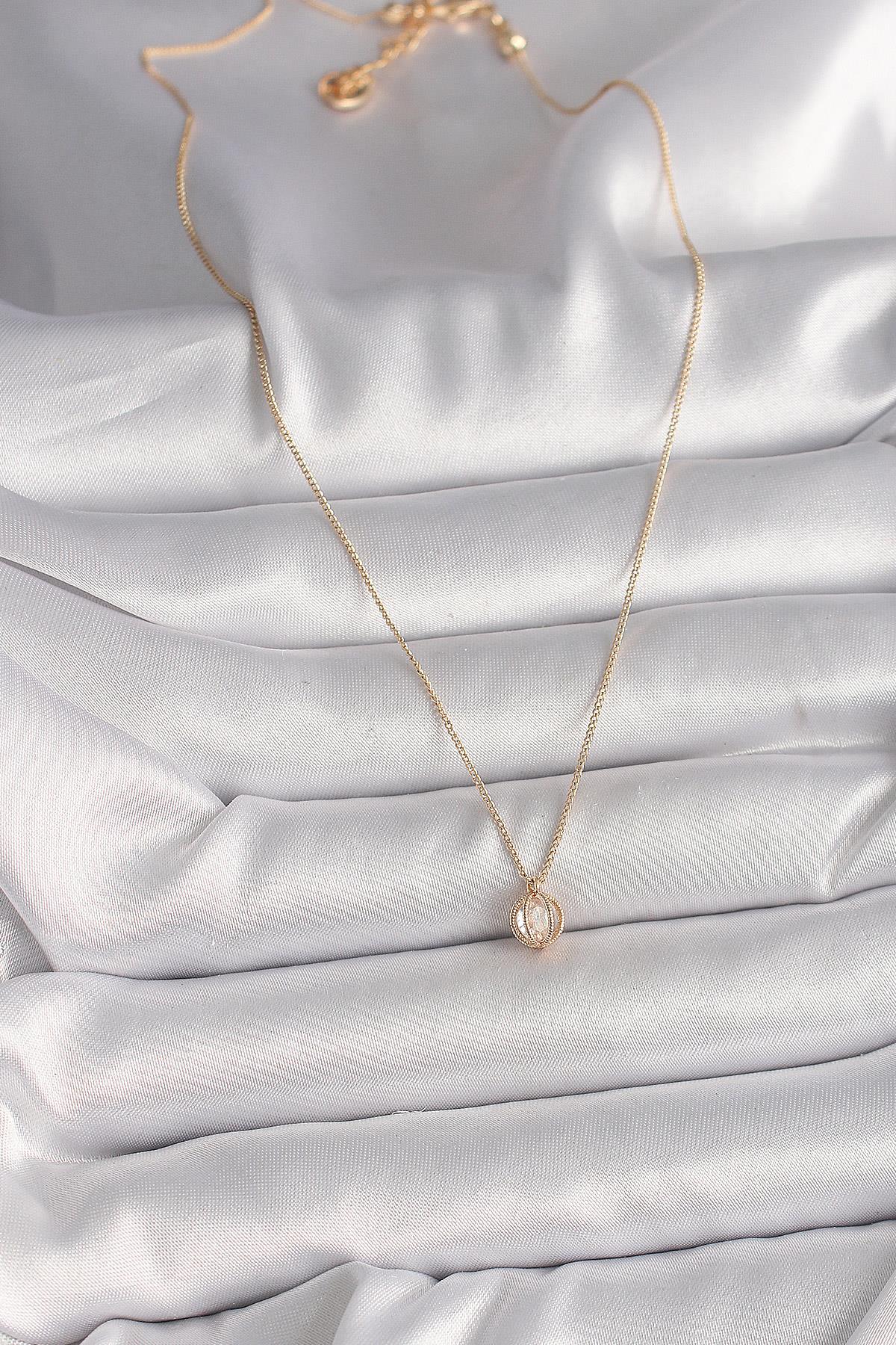 Pirinç Gold Renk Zirkon Taşlı Daire Kafes Model Kadın Kolye