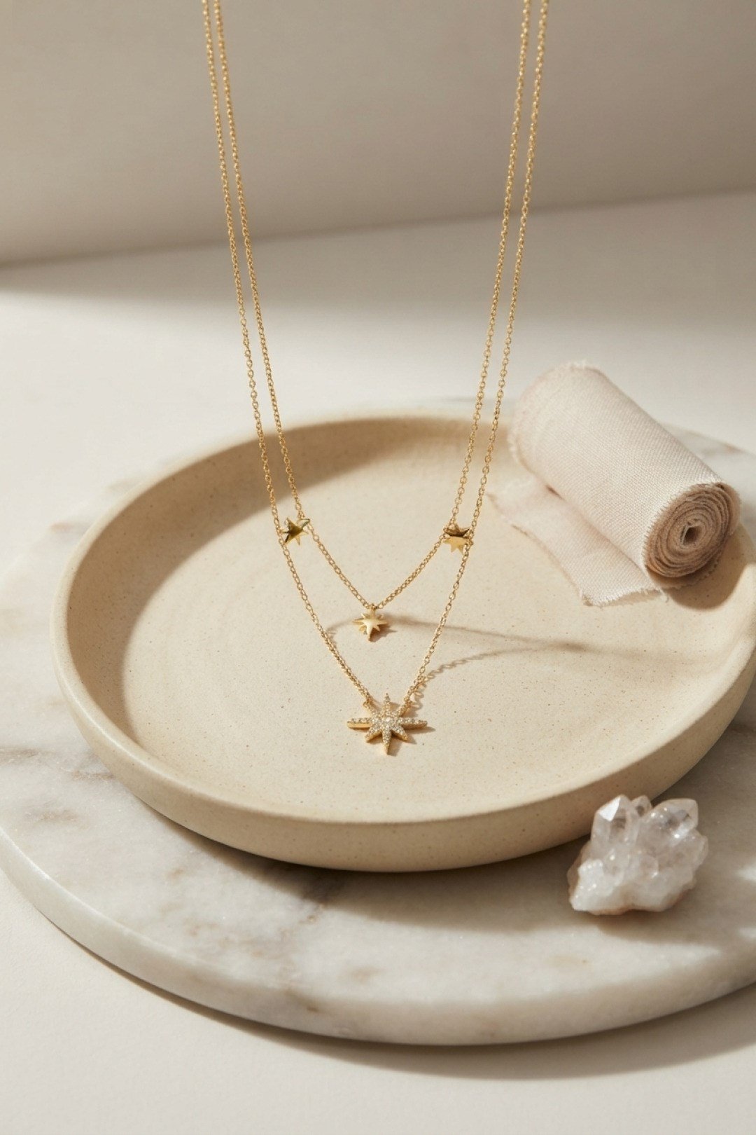 Pirinç Gold Renk Zirkon Taşlı Kutup Yıldızı Model 2li Kadın Kolye