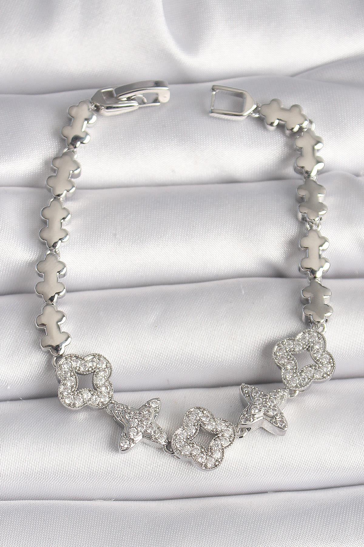 Pirinç Gümüş Renk Zirkon Taşlı Yonca Yıldız Model Kadın Bileklik