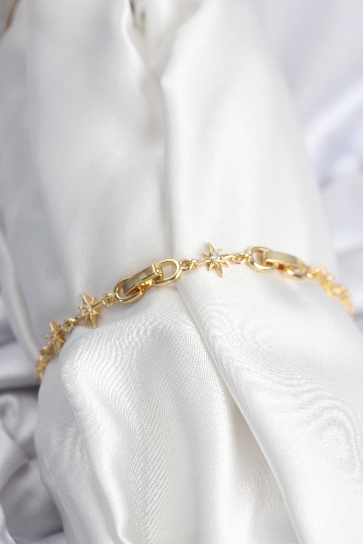 Pirinç VIP Seri Gold Renk Sıralı Kutup Yıldızı Kadın Bileklik