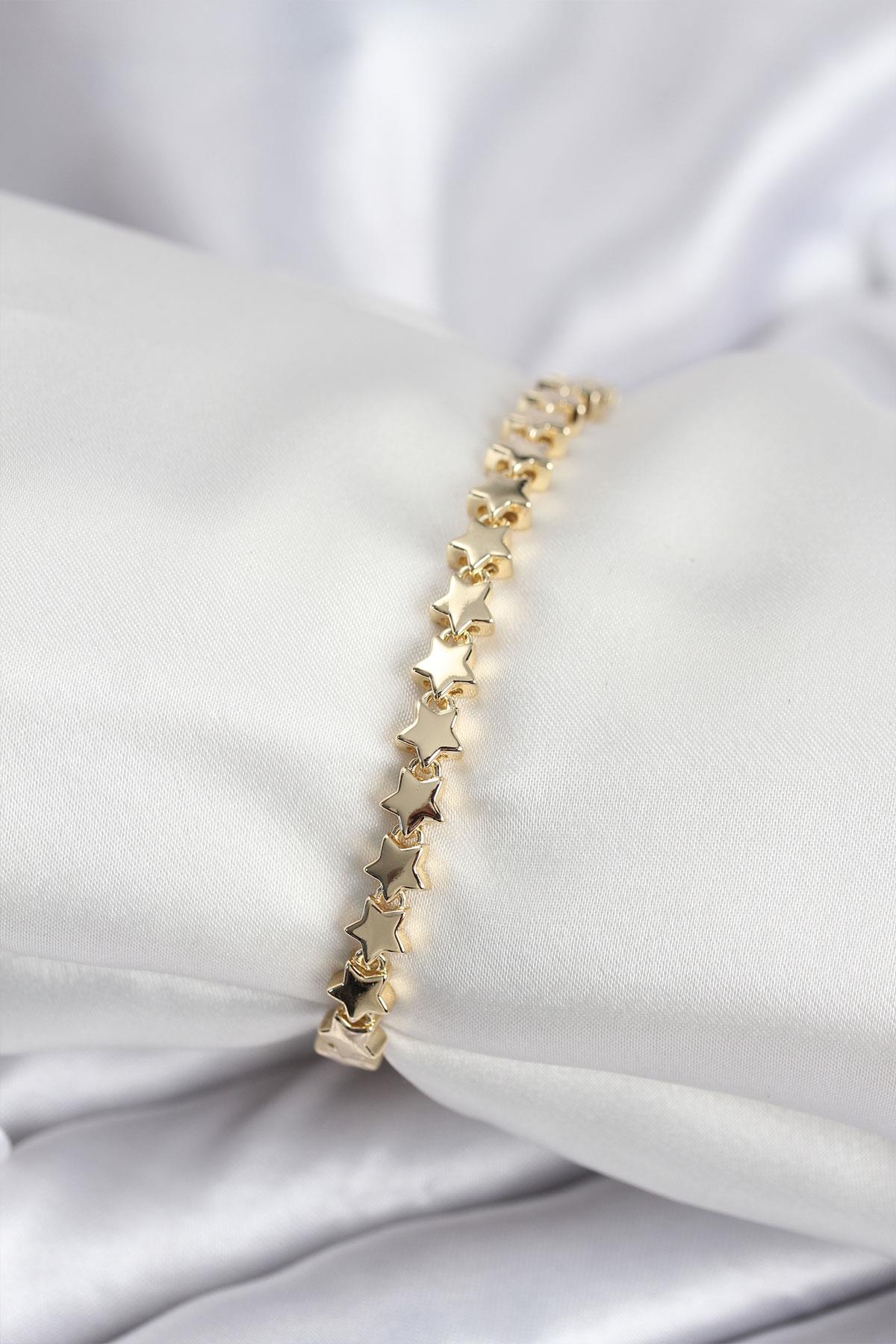 Pirinç VIP Seri Gold Renk Sıralı Yıldız Model Kadın Bileklik