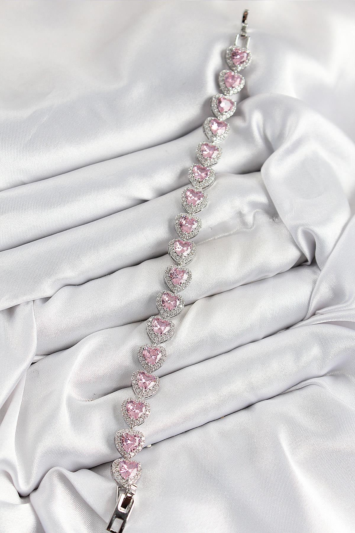 Pirinç Zirkon Taşlı Pembe Kalp Baget Model Gümüş Renk VIP Seri Kadın Bileklik