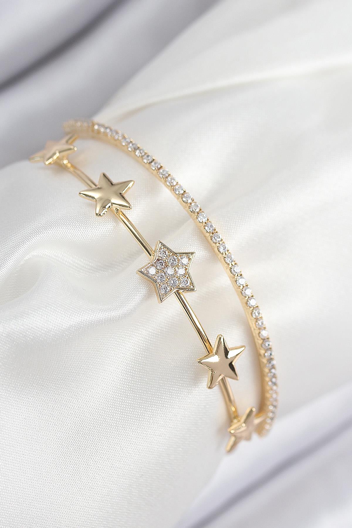 Pirinç Zirkon Taşlı Yıldız Model Gold Renk Kadın Bileklik