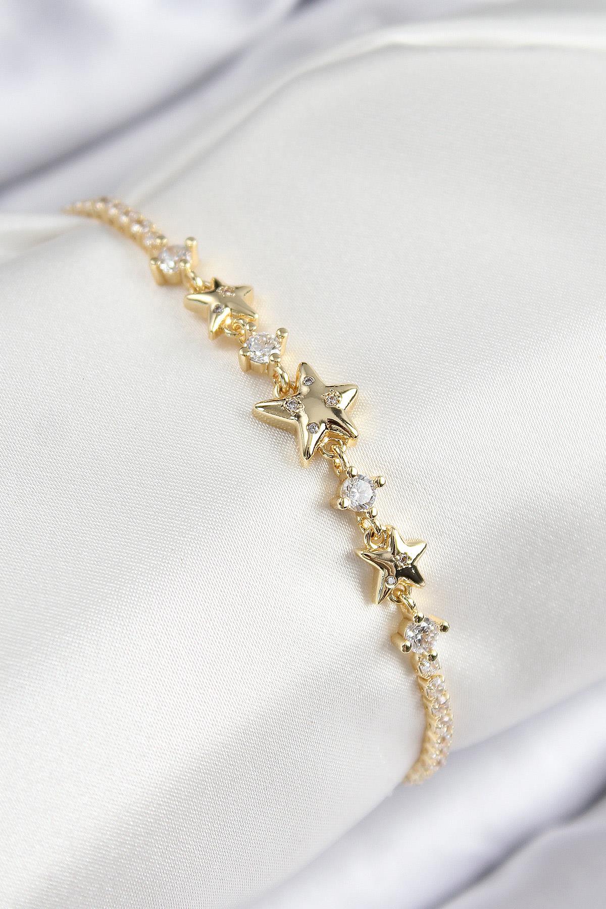 Pirinç Zirkon Taşlı Yıldız Model Gold Renk Kadın Bileklik