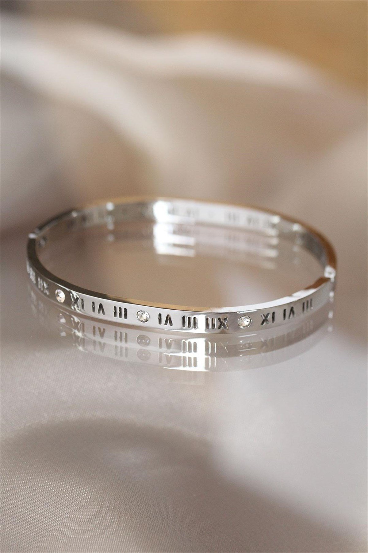 Roma Rakamlı Silver Renk Cartier Çelik Bilezik