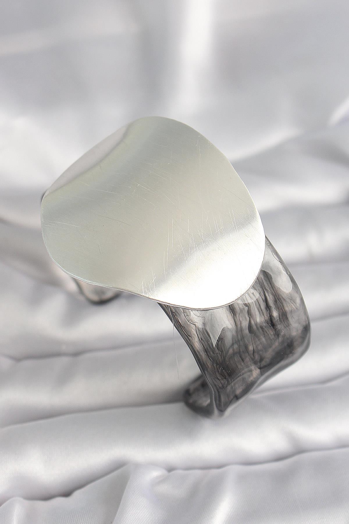 Siyah Mermer Desen Akrilik Pilastik Gümüş Plaka Model Vintage Kadın Bilezik