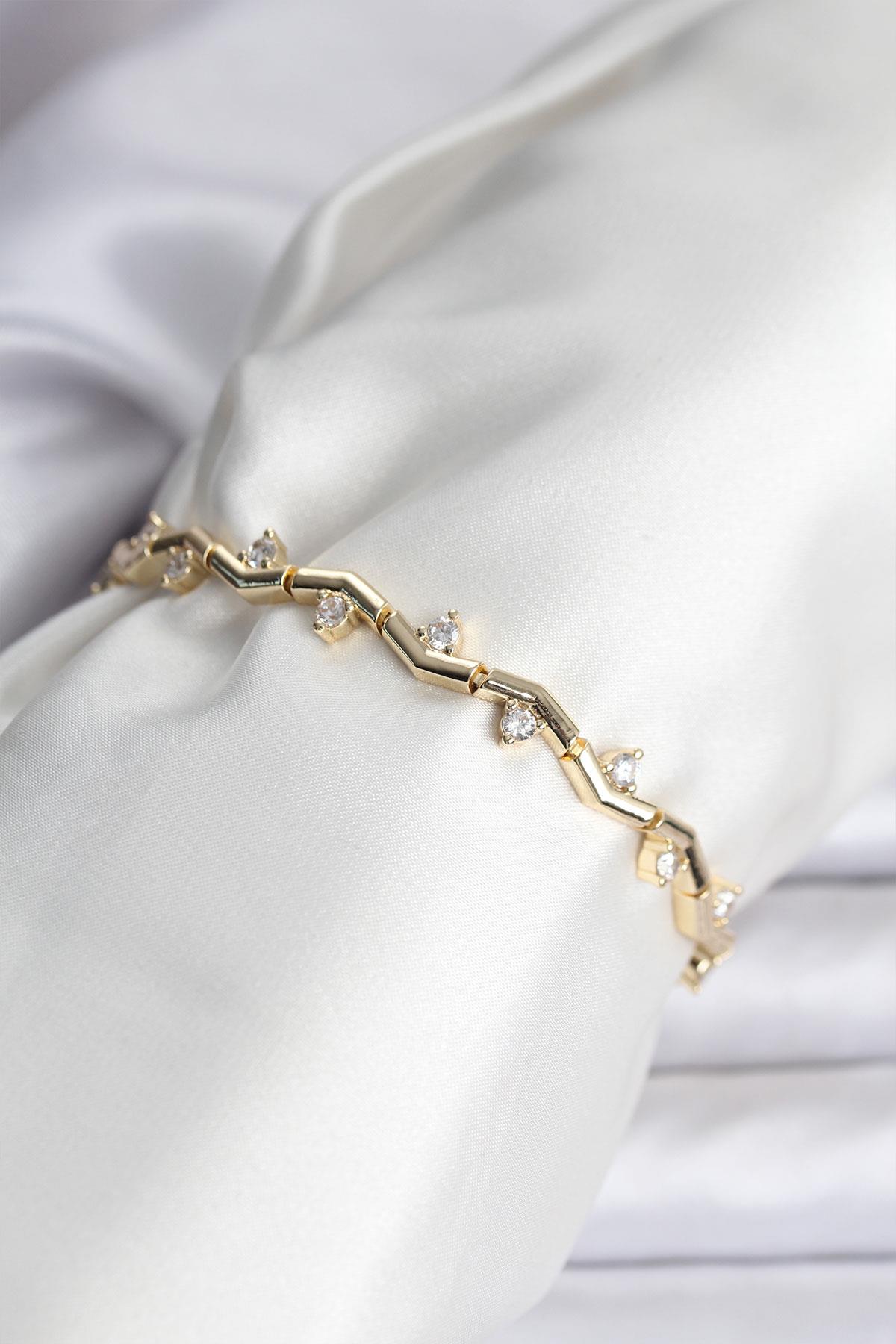 Zikzak Model Pirinç Gold Renk Bileklik