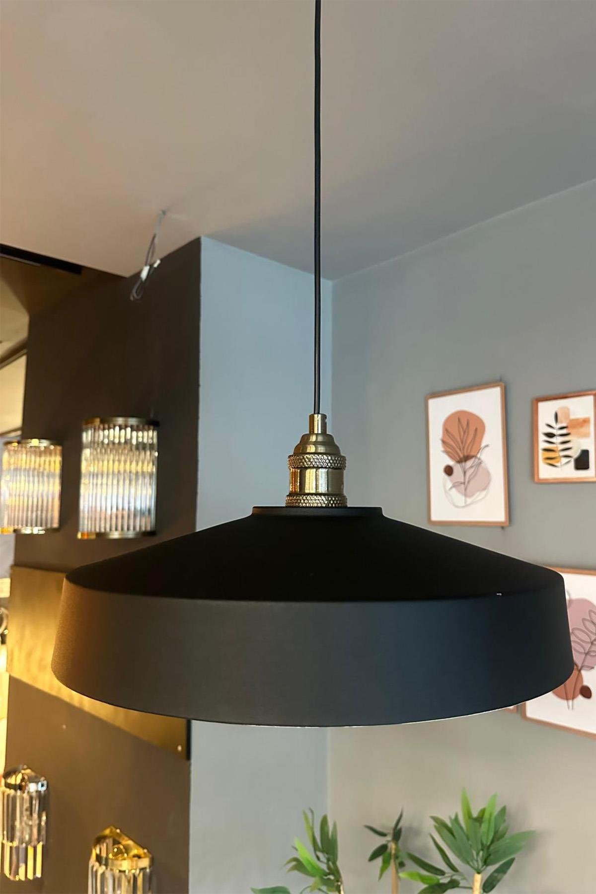 Açe Siyah Tekli Eskitme Lale Başlık Avize Retro Sarkıt Ofis Showroom Salon Mutfak Avizeleri