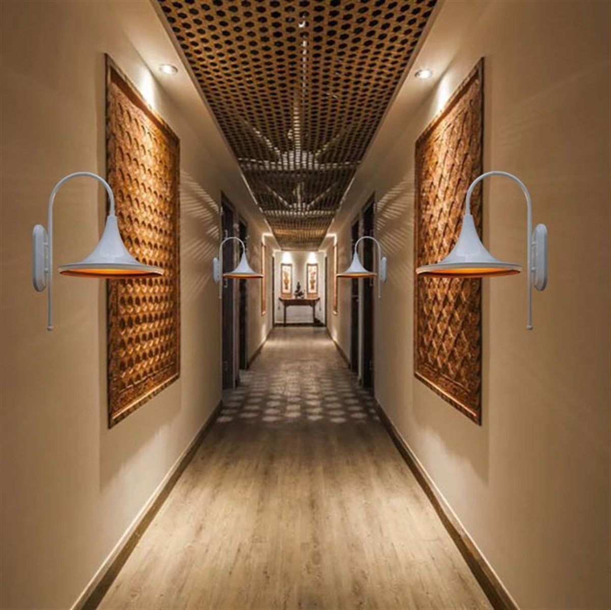 Bamyum Yomita Beyaz Aplik Lamba