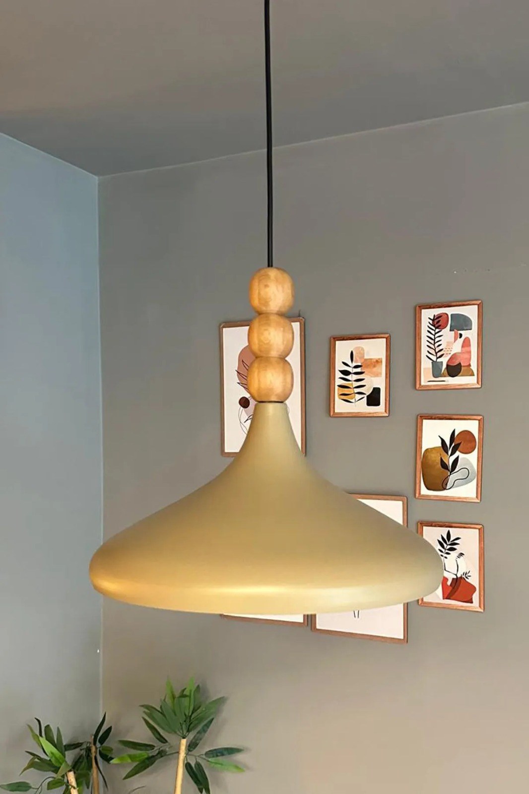 Bej Champion Ahşap Boncuklu Tekli Avize Sarkıt Salon Mutfak Butik Lamba Aydınlatma Avizeler
