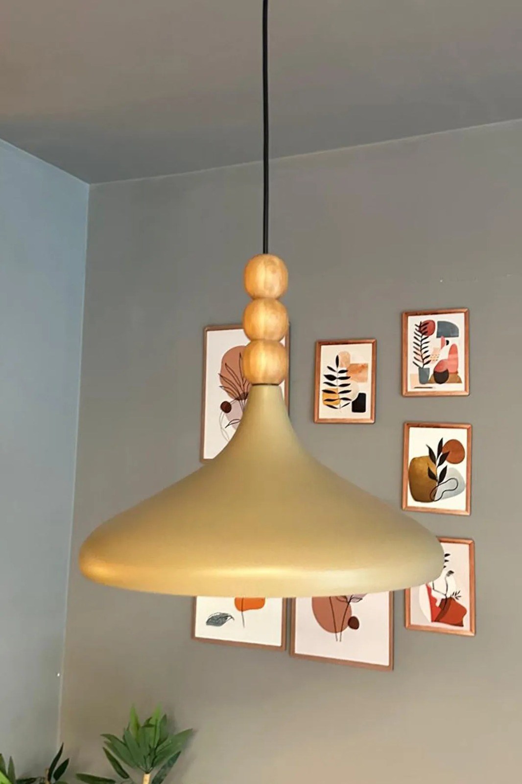 Bej Champion Ahşap Boncuklu Tekli Avize Sarkıt Salon Mutfak Butik Lamba Aydınlatma Avizeler