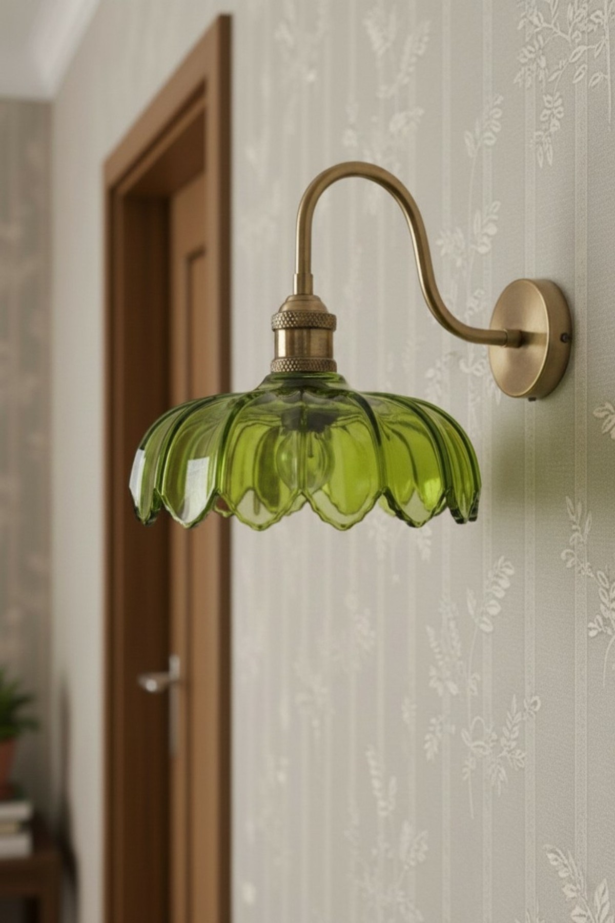 Bloom Yeşil Cam Aplik Duvar Lambası Modern Otel Cafe Vintage Salon Yatak Odası Merdiven Retro