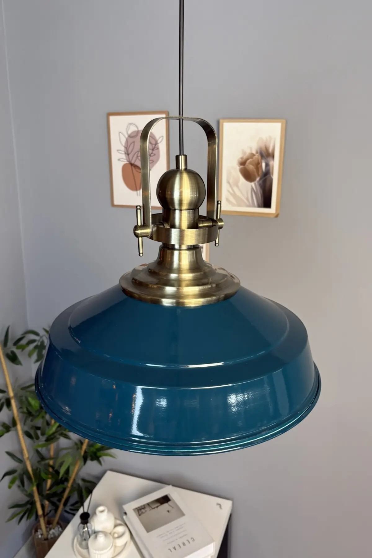 Deniz Yeşili Asaletli Tekli Avize Eskitme Başlık Retro Sarkıt Lamba Restoran Cafe Salon Avizeleri
