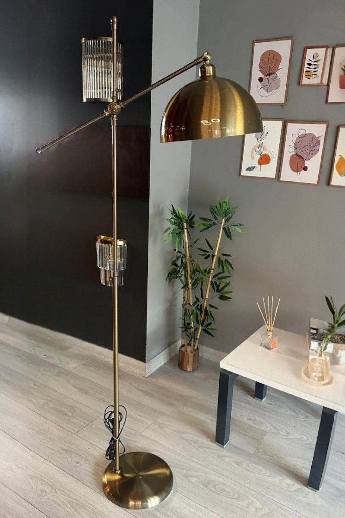Dimmerli Işığı Ayarlanabilen Işığı Artırılıp Azaltılabilen Eskitme Metal Lambader