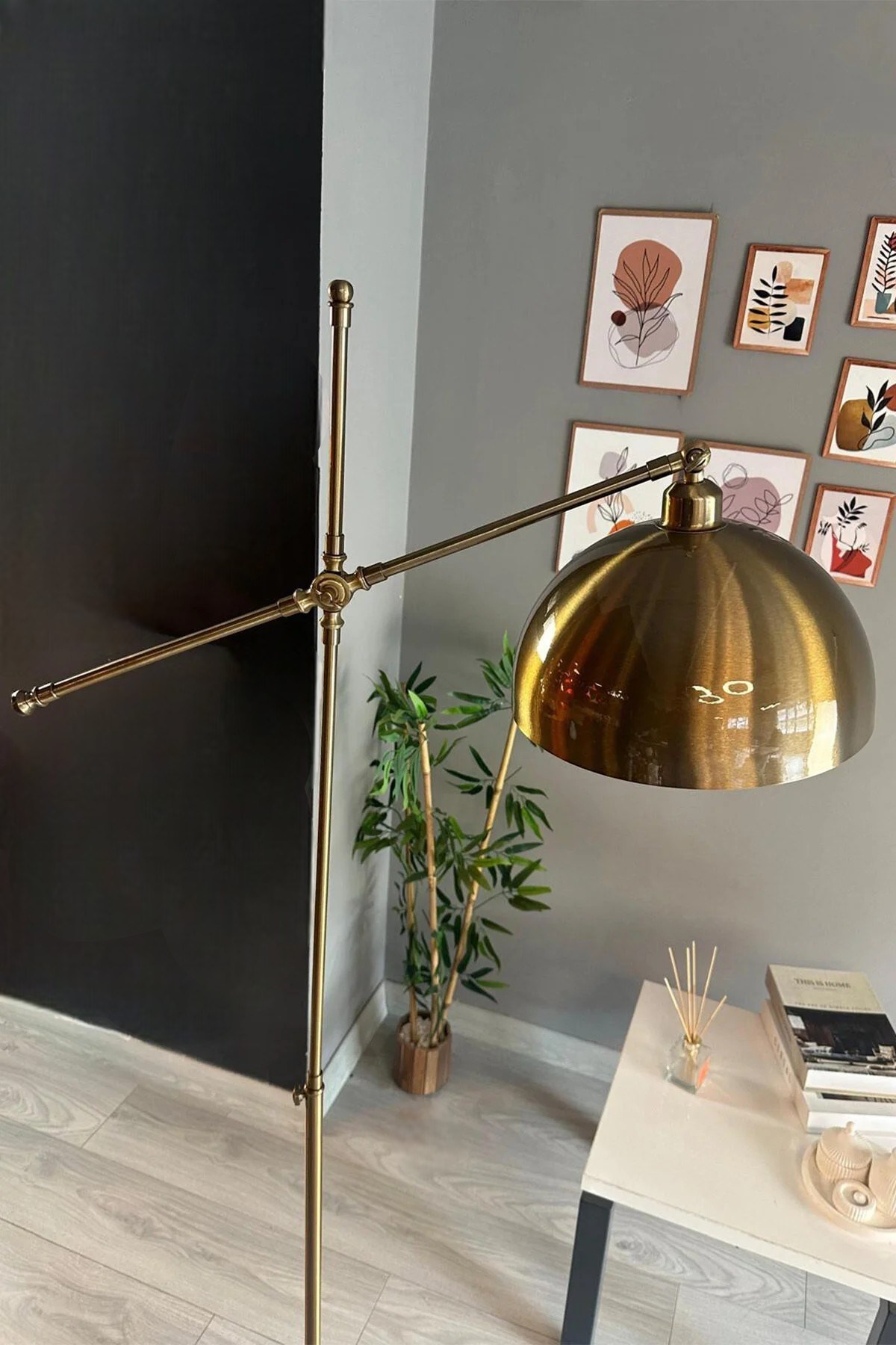 Dimmerli Işığı Ayarlanabilen Işığı Artırılıp Azaltılabilen Eskitme Metal Lambader