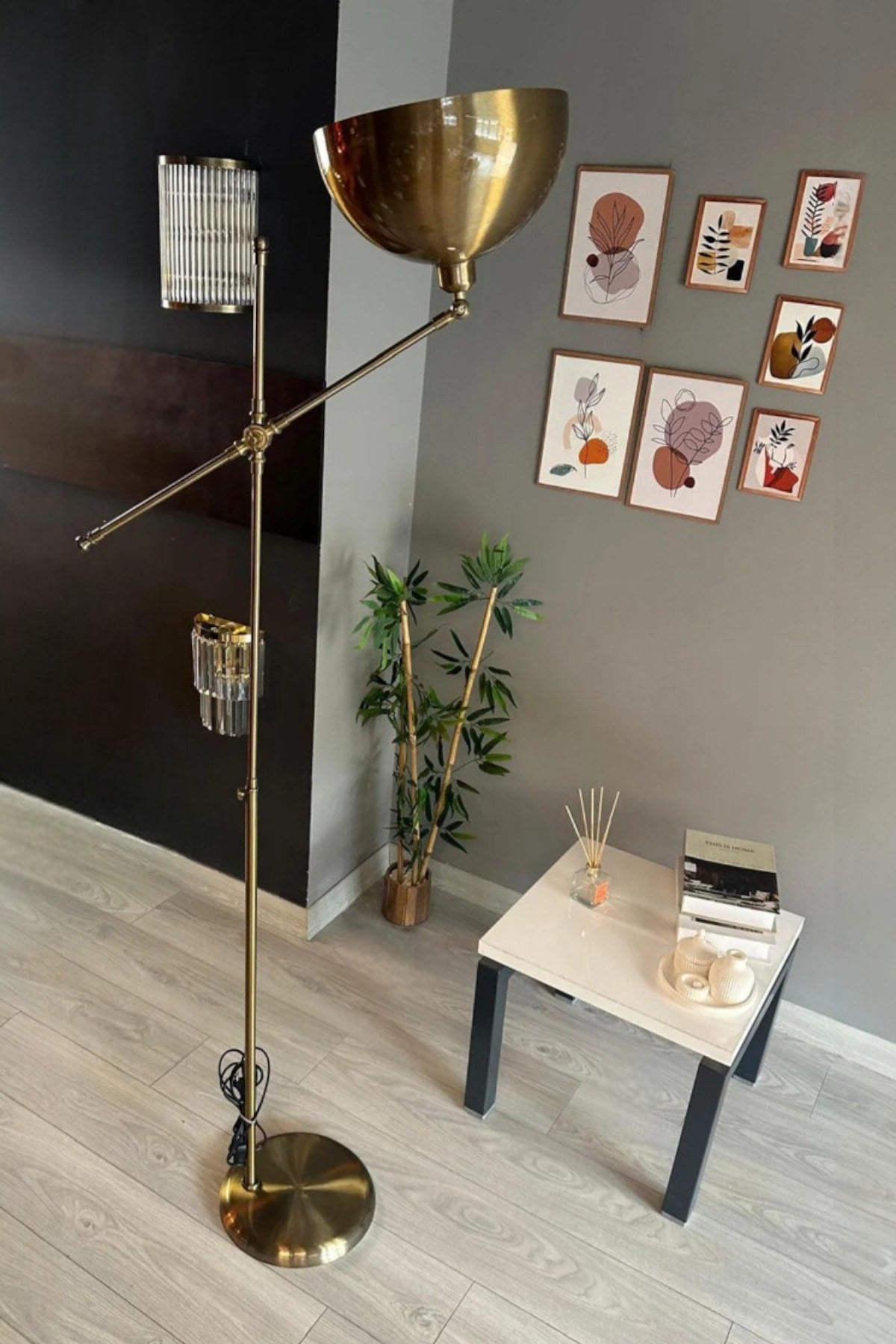 Dimmerli Işığı Ayarlanabilen Işığı Artırılıp Azaltılabilen Eskitme Metal Lambader