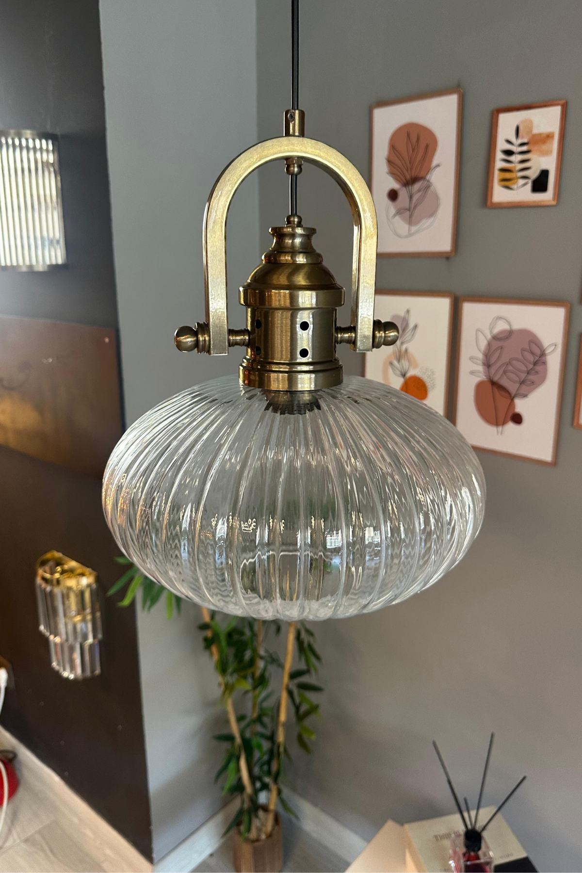 Elegant Şeffaf Cam Avize Delikli Eskitme Başlık Başlık Sarkıt Lamba Restoran Salon Aydınlatma