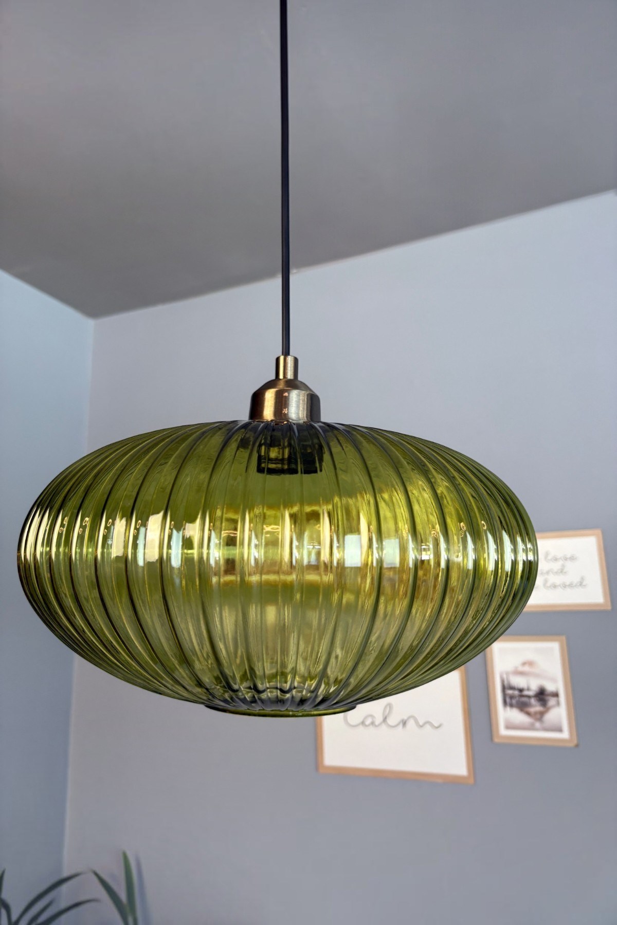 Elegant Yeşil Cam Tekli Avize Eskitme Yarım Lale Başlık Sarkıt Lamba Restoran Salon Aydınlatma