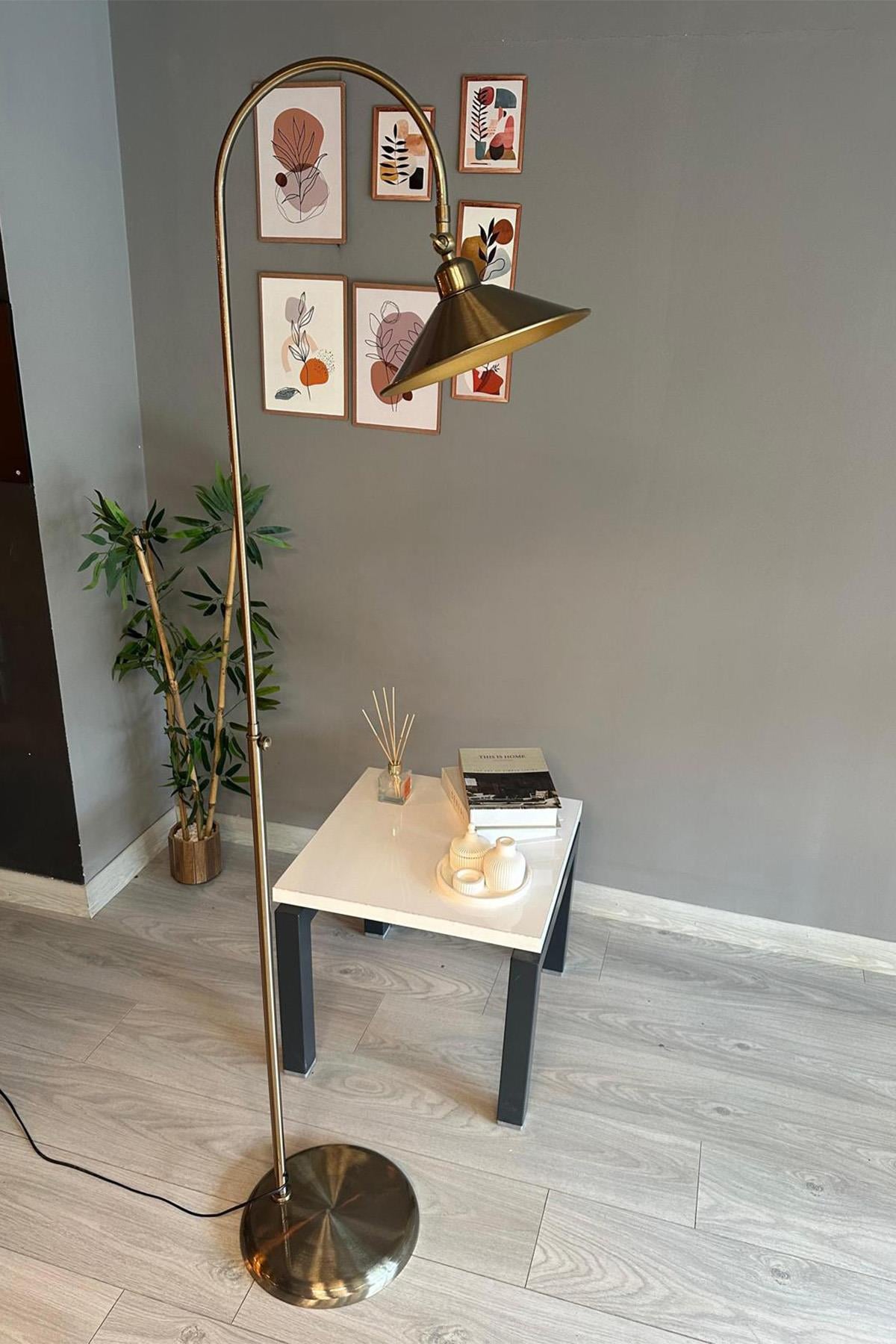 Eskitme Lambader Hareketli Başlık Modern Dekoratif Metal Salon Oturma Odası Çalışma Odası Lambası