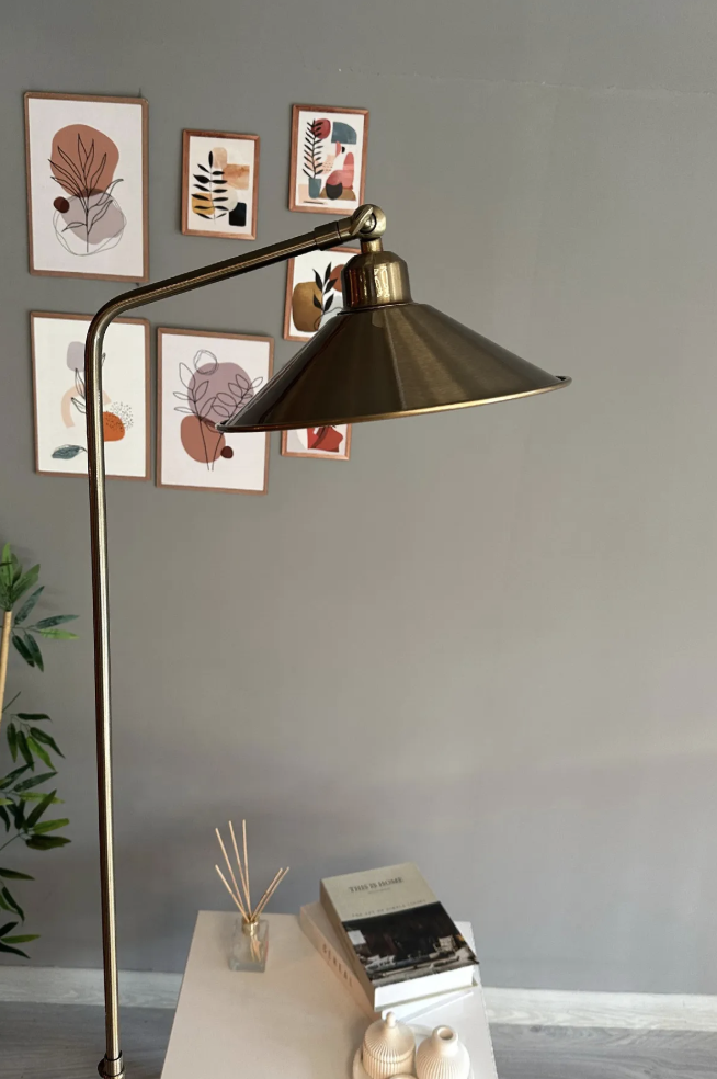 Eskitme Lambader Hareketli Başlık Modern Dekoratif Metal Salon Oturma Odası Çalışma Odası Lambası