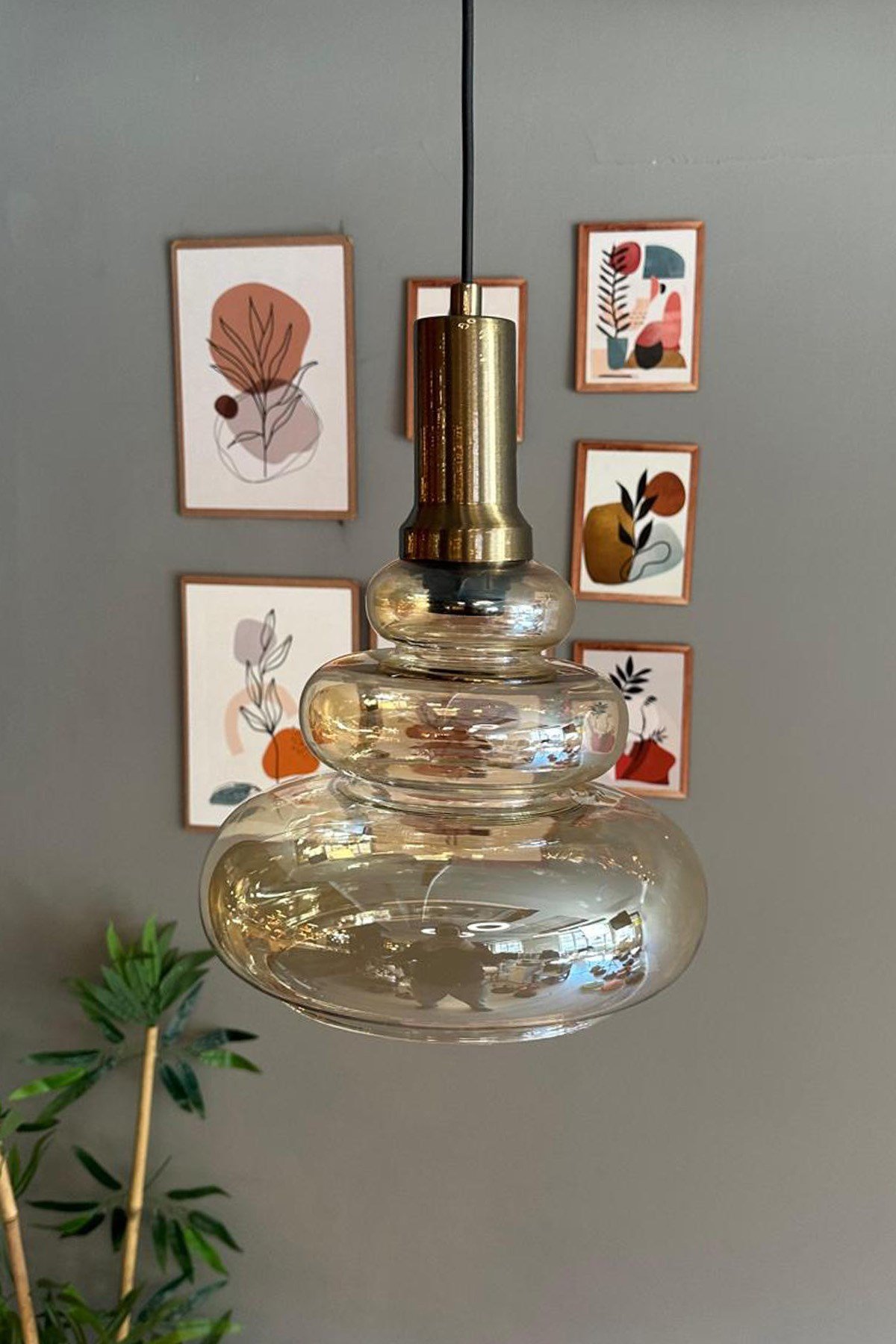 Lily Cam Bal Rengi Tekli Avize Eskitme Fener Başlık Retro Sarkıt Lamba Restoran Salon Aydınlatma