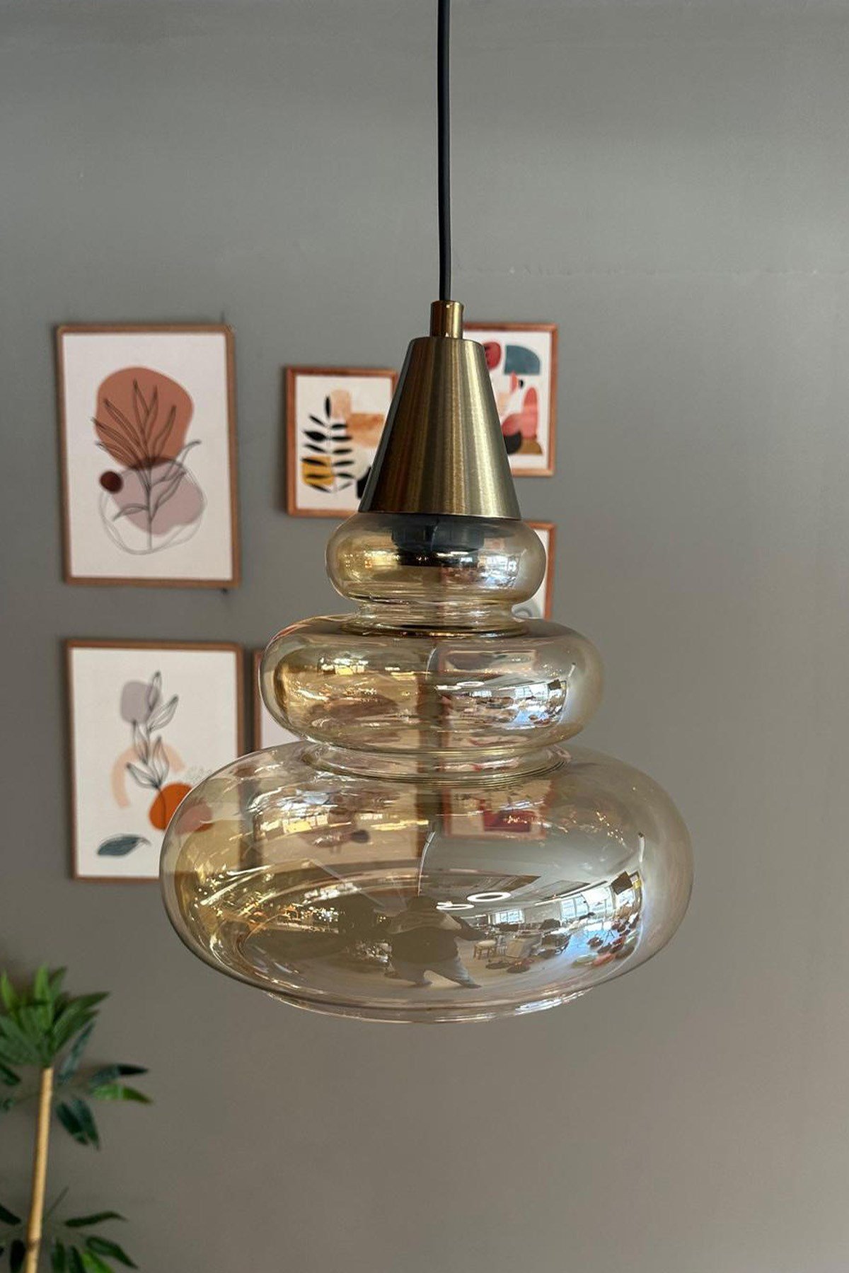 Lily Cam Bal Rengi Tekli Avize Eskitme Huni Başlık Retro Sarkıt Lamba Restoran Salon Aydınlatma