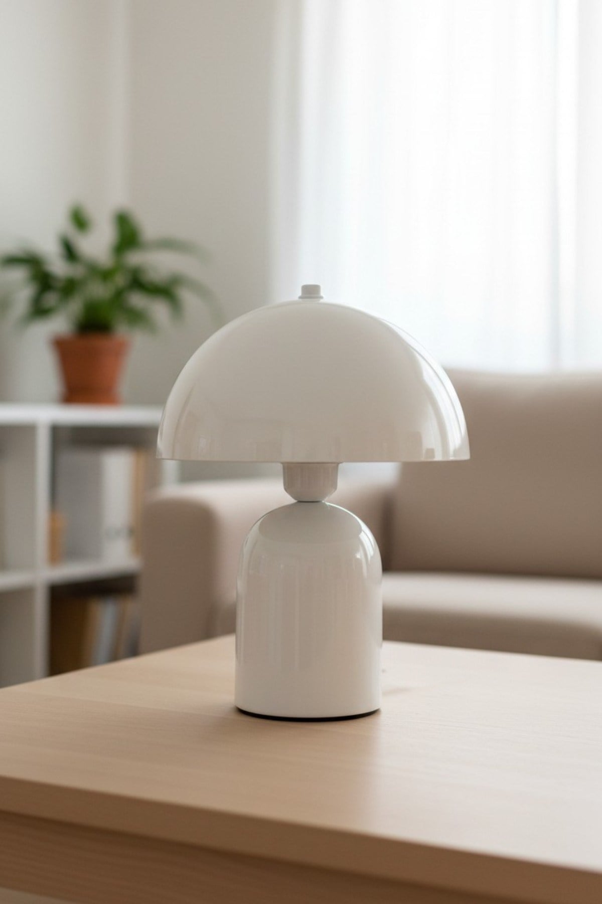 Line Abajur Krem Metal Gövdeli - 25 cm Çap - Oturma Odası & Yatak Odası & Salon Aydınlatma Masa Lambası Dekoratif