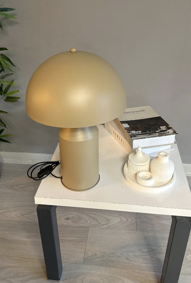 Lipeo Bej Masa Lambası Dekoratif Masaüstü Aydınlatma Hol Abajur Yatak Odası Başucu Lamba