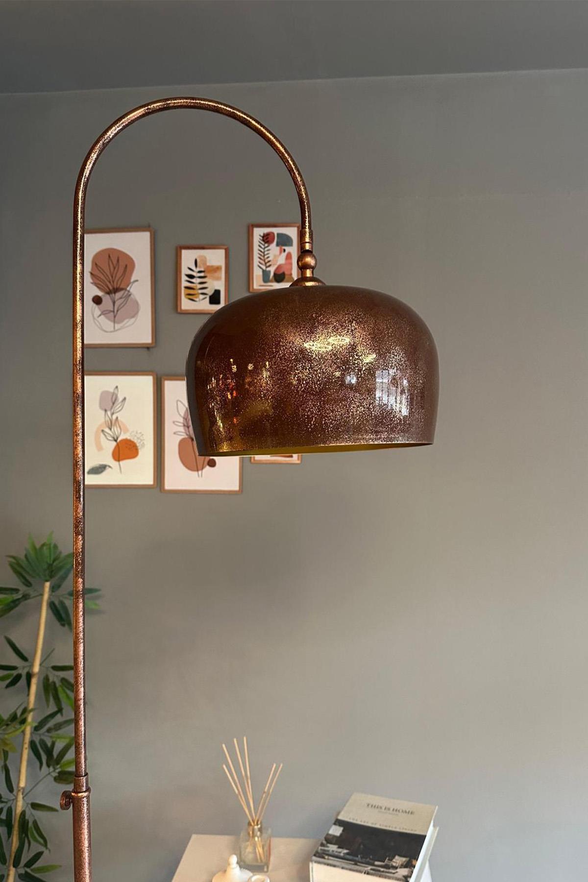 Patina Lambader Hareketli Başlık Modern Dekoratif Metal Oturma Odası Çalışma Odası Zemin Lambası