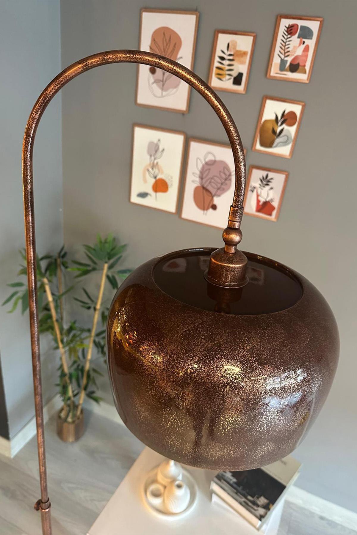 Patina Lambader Hareketli Başlık Modern Dekoratif Metal Oturma Odası Çalışma Odası Zemin Lambası