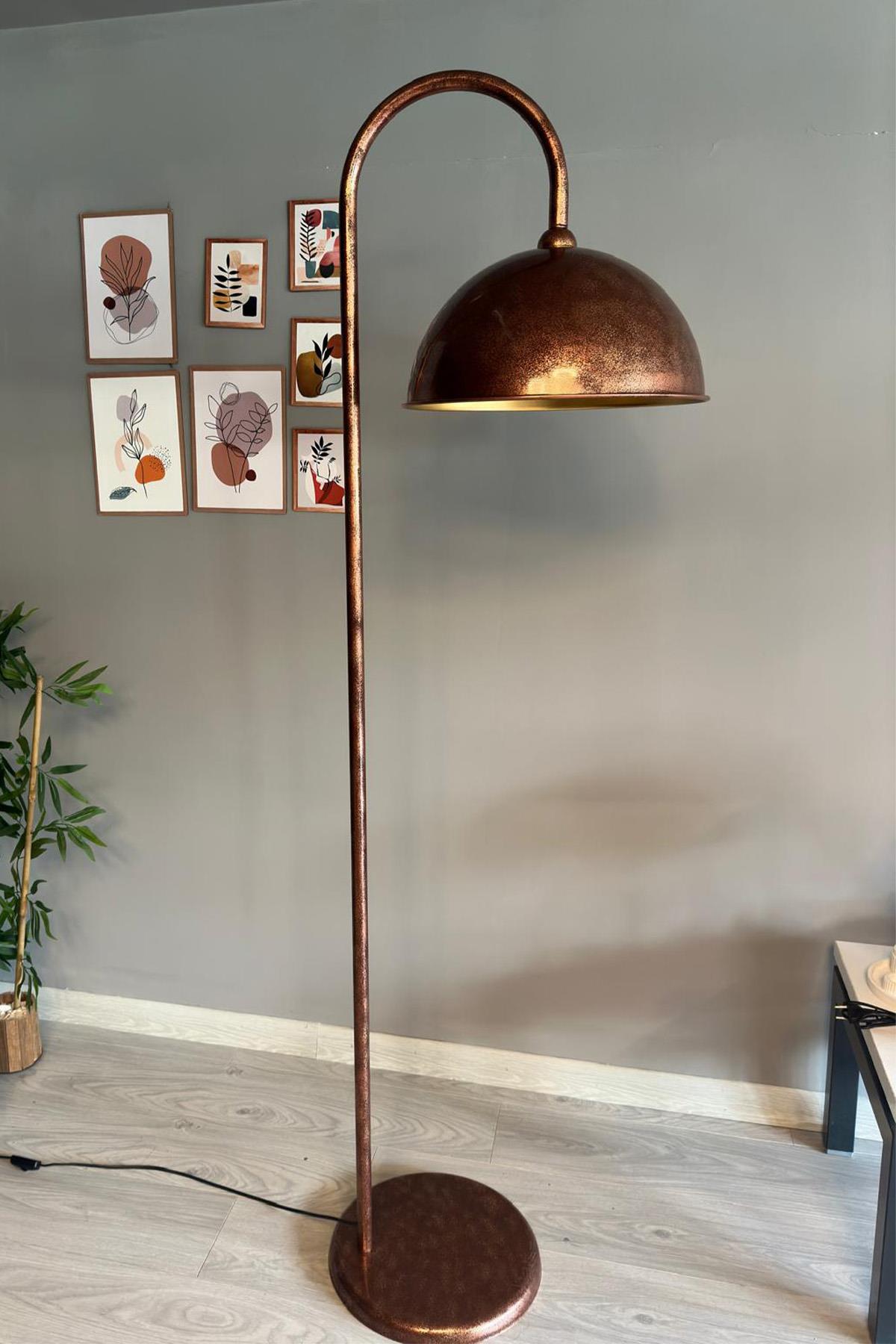 Patina Lambader Modern Dekoratif Metal Oturma Odası Çalışma Odası Zemin Lambası